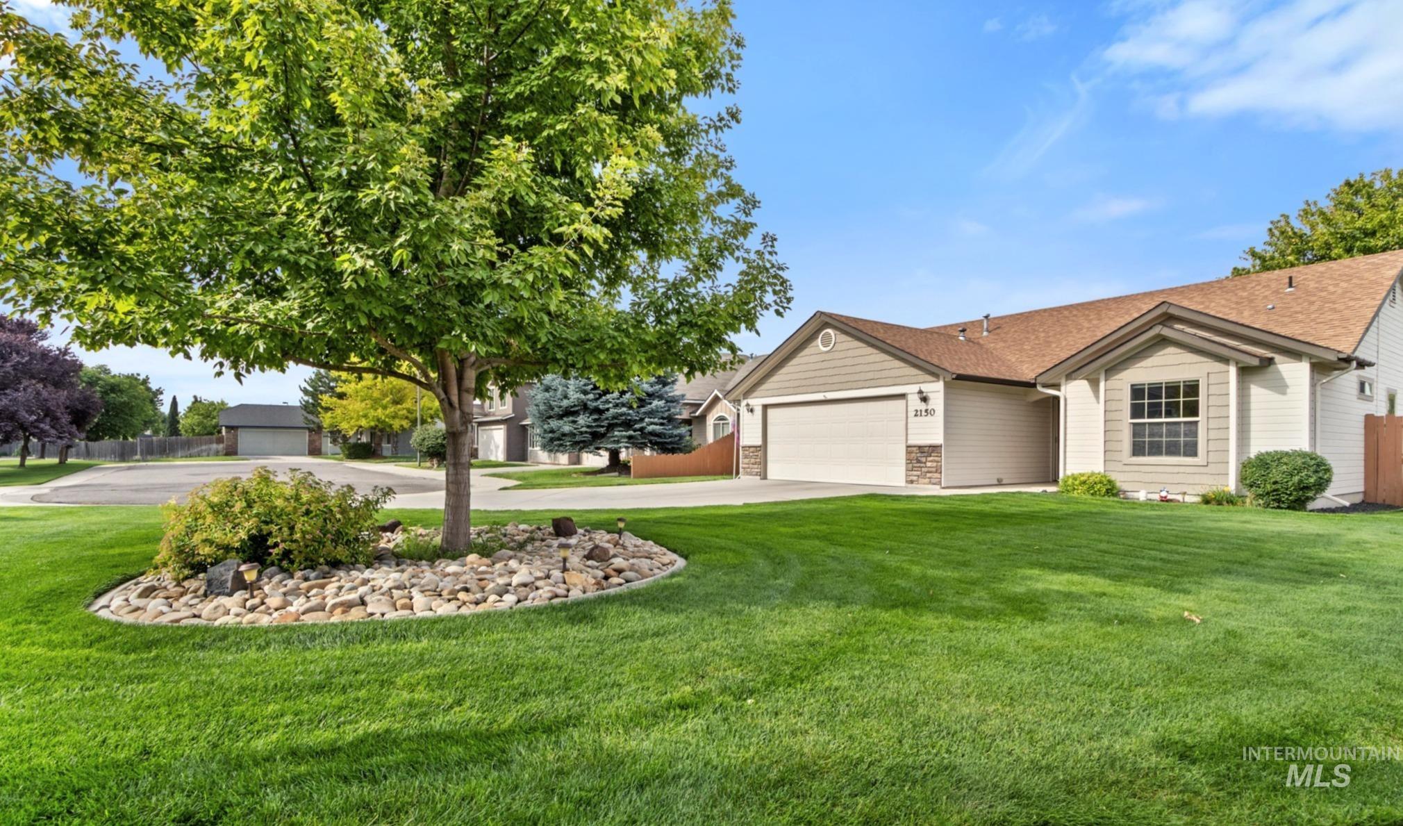 2150 W Stonefly Pl, Nampa, Idaho 83651, 3 Bedrooms, 2 Bathrooms, Residential For Sale, Price $390,000, 98998017