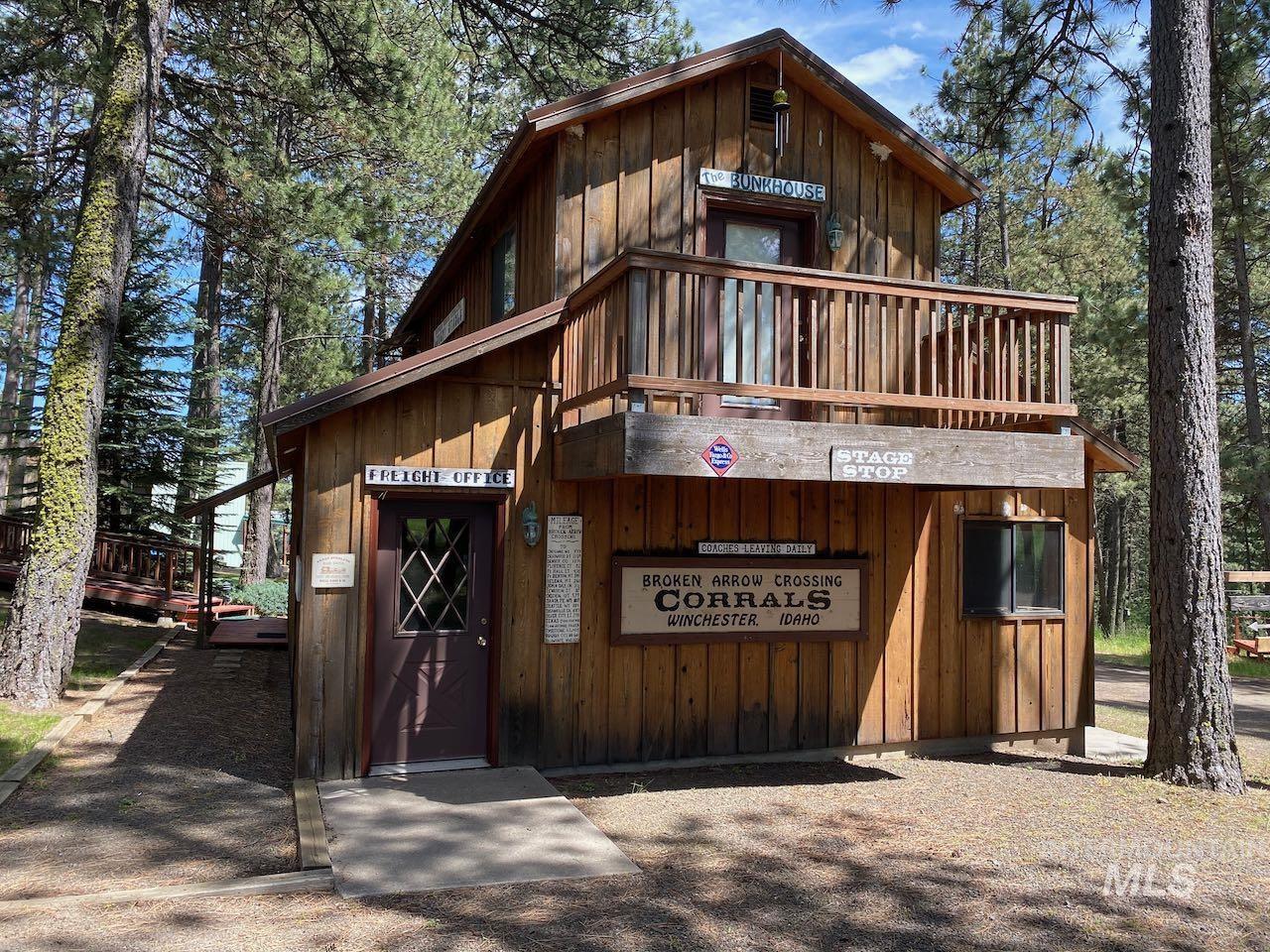 813 Camas St, Winchester, Idaho 83555, 4 Bedrooms, 3 Bathrooms, Residential For Sale, Price $479,000,MLS 98998018