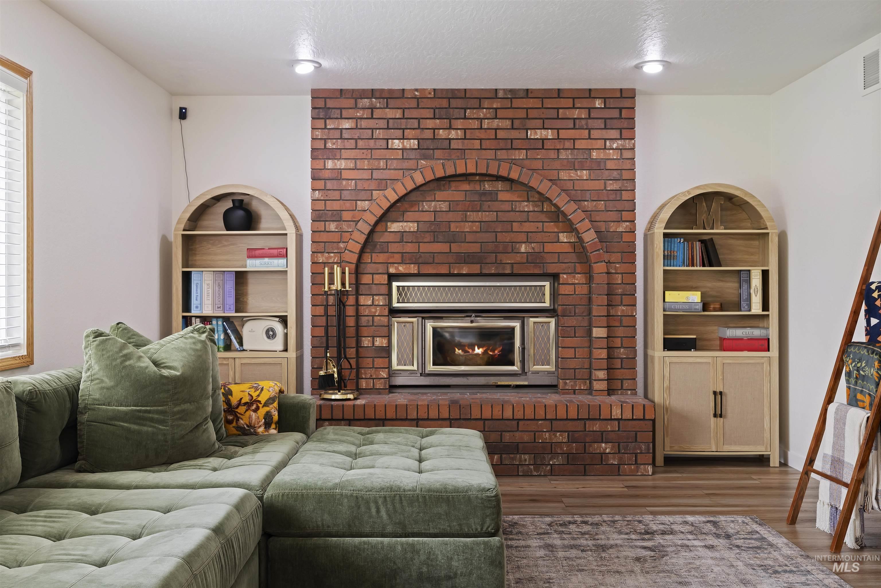 127 Ruth Lane, Nampa, Idaho 83686, 5 Bedrooms, 2.5 Bathrooms, Residential For Sale, Price $799,999, 98998021