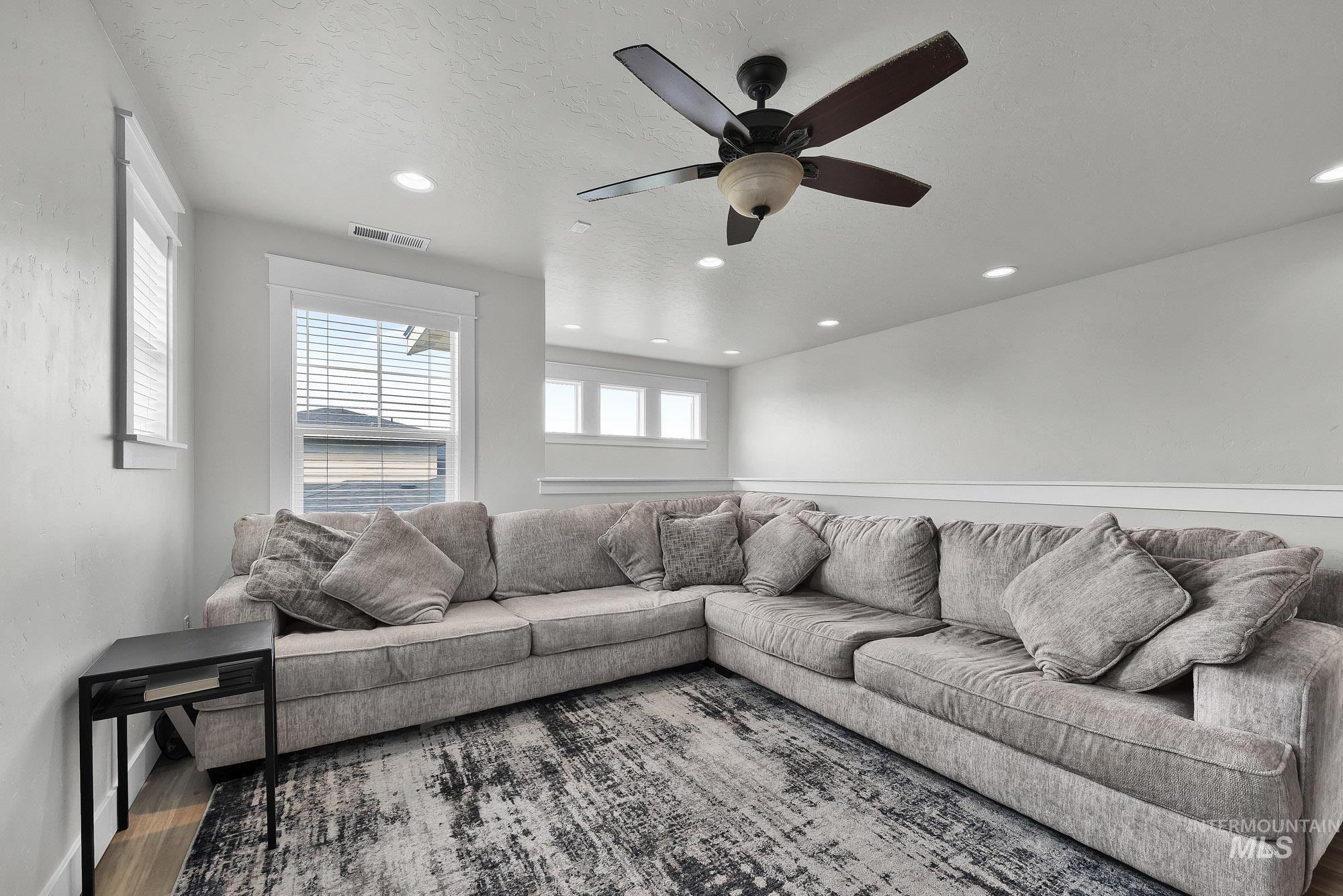 6082 E Canyon Crossing Dr., Nampa, Idaho 83687, 5 Bedrooms, 3 Bathrooms, Residential For Sale, Price $699,900, 98998024