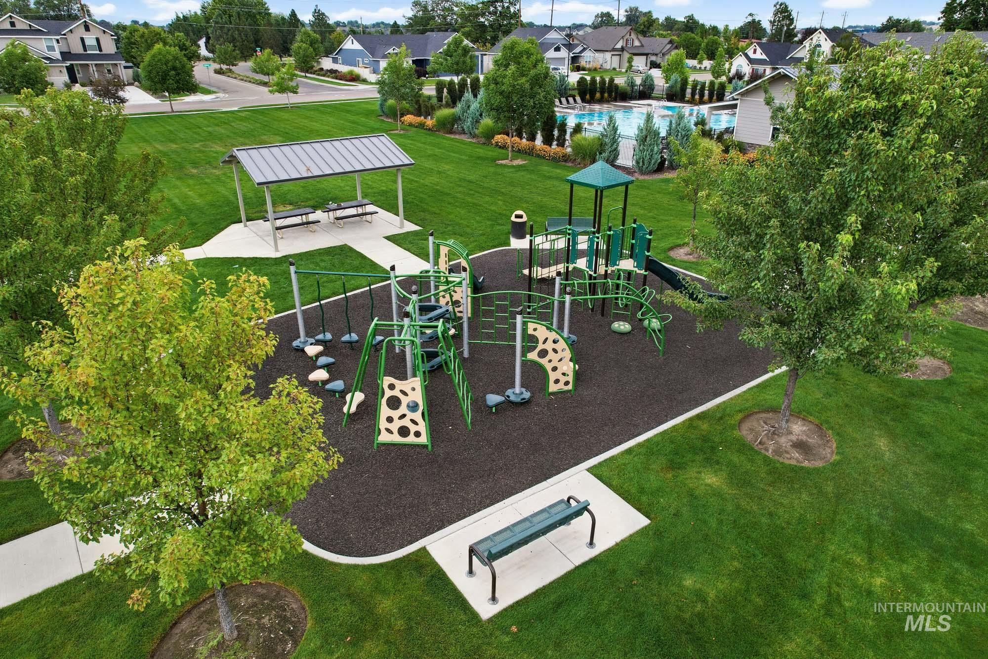6082 E Canyon Crossing Dr., Nampa, Idaho 83687, 5 Bedrooms, 3 Bathrooms, Residential For Sale, Price $699,900, 98998024