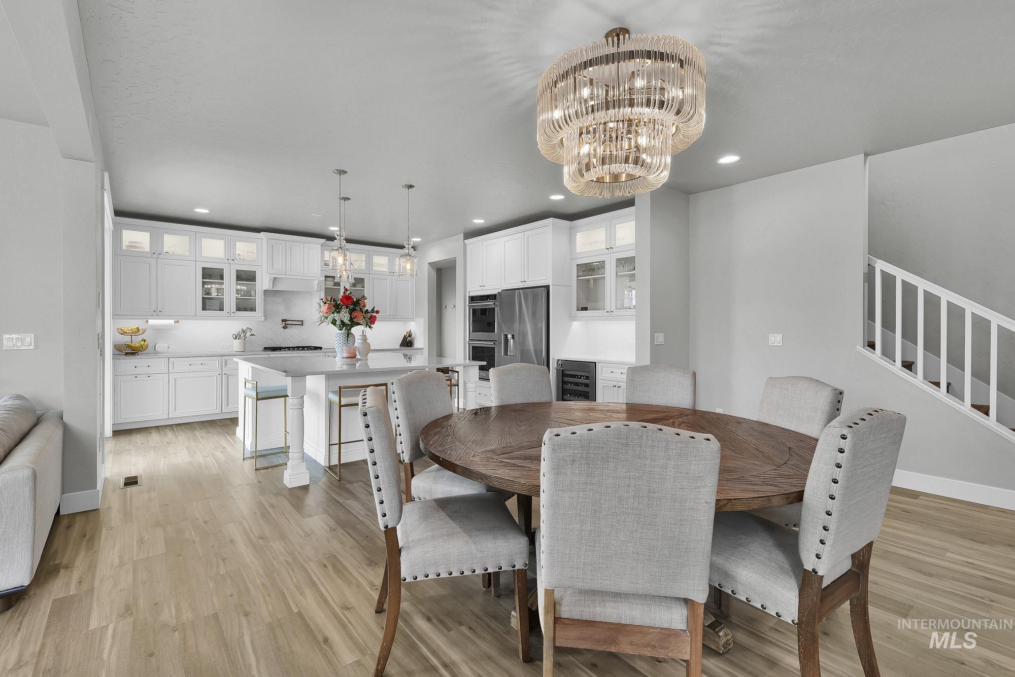 6082 E Canyon Crossing Dr., Nampa, Idaho 83687, 5 Bedrooms, 3 Bathrooms, Residential For Sale, Price $699,900, 98998024