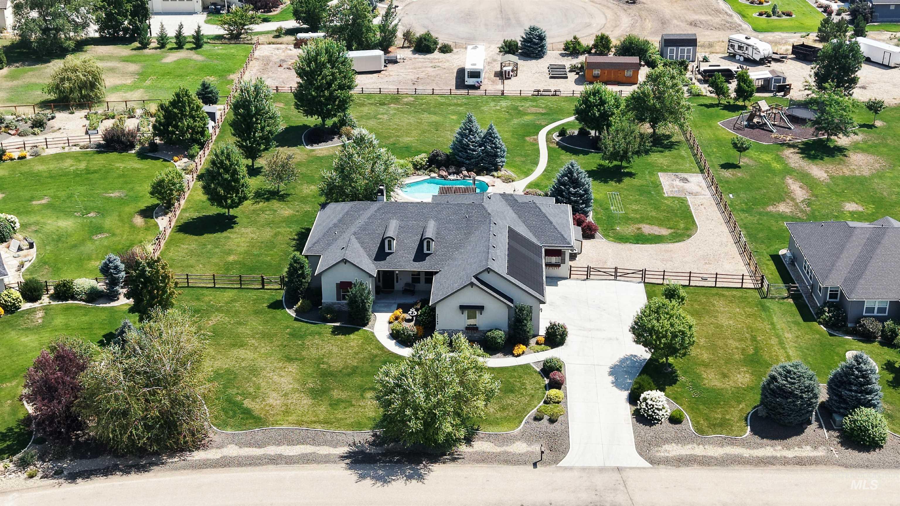 25788 Amble Way, Middleton, Idaho 83644, 4 Bedrooms, 2.5 Bathrooms, Residential For Sale, Price $1,300,000,MLS 98998025