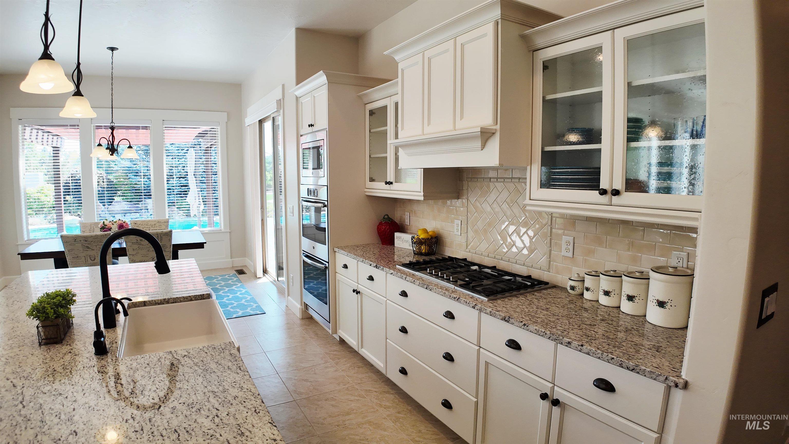 25788 Amble Way, Middleton, Idaho 83644, 4 Bedrooms, 2.5 Bathrooms, Residential For Sale, Price $1,300,000,MLS 98998025