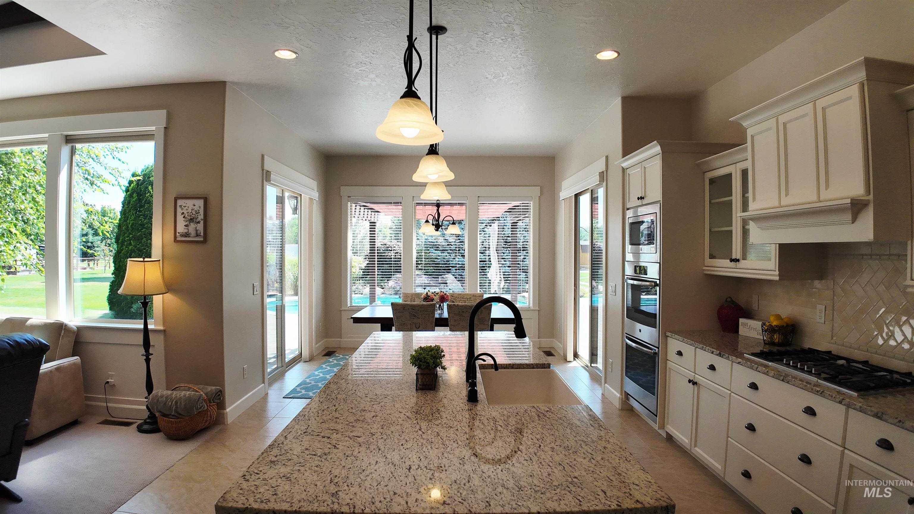 25788 Amble Way, Middleton, Idaho 83644, 4 Bedrooms, 2.5 Bathrooms, Residential For Sale, Price $1,300,000,MLS 98998025