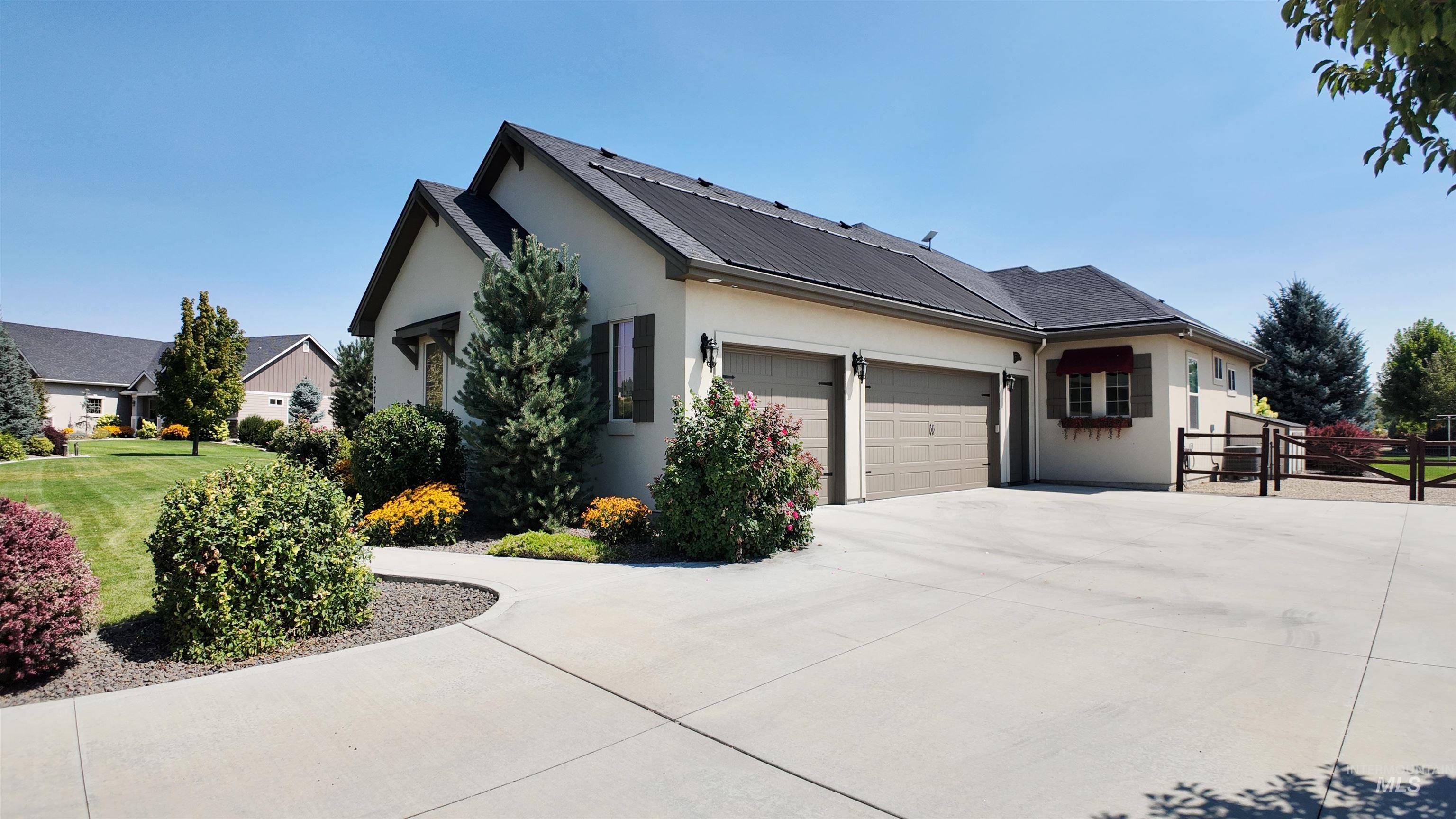 25788 Amble Way, Middleton, Idaho 83644, 4 Bedrooms, 2.5 Bathrooms, Residential For Sale, Price $1,300,000,MLS 98998025