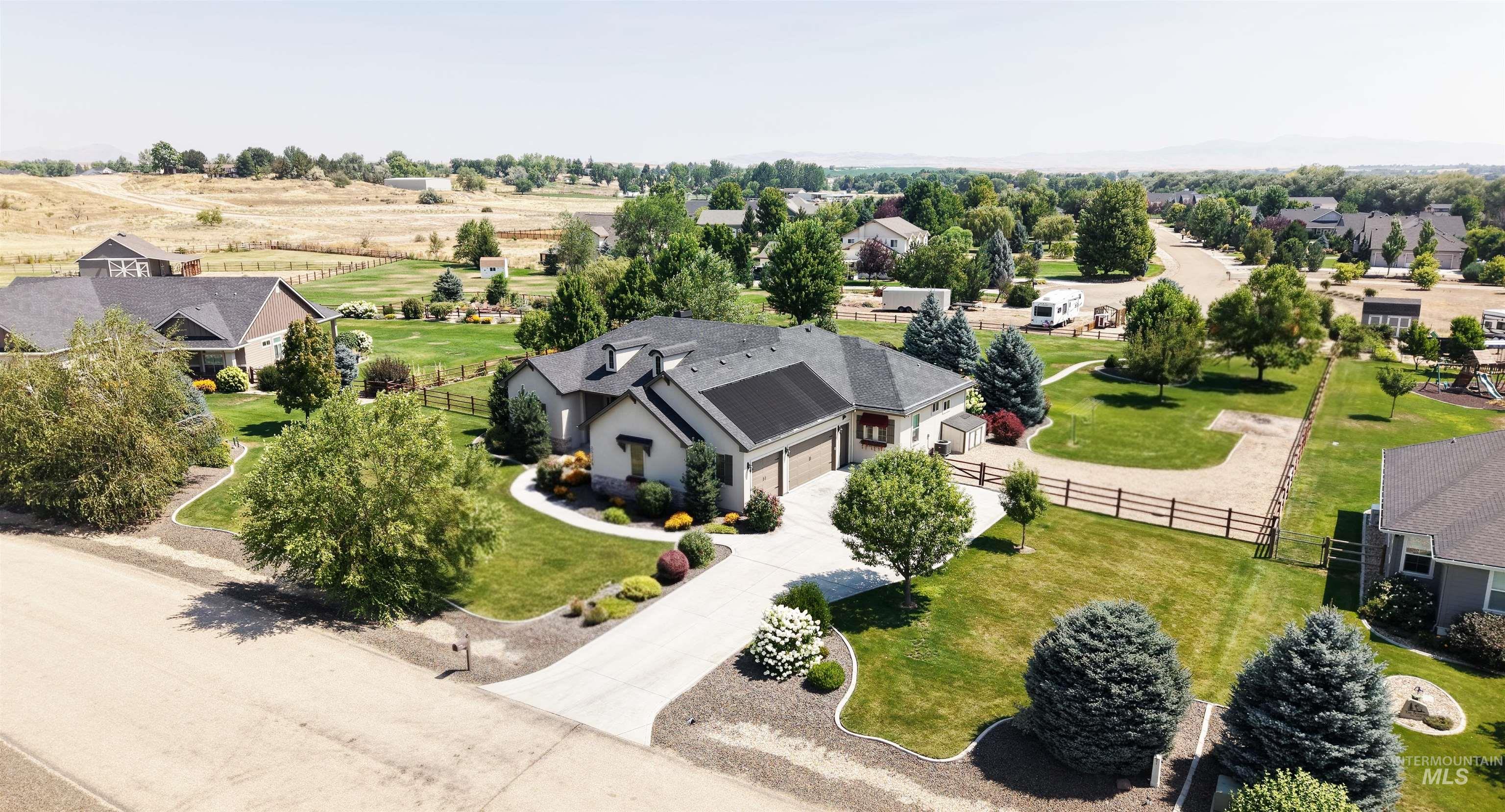 25788 Amble Way, Middleton, Idaho 83644, 4 Bedrooms, 2.5 Bathrooms, Residential For Sale, Price $1,300,000,MLS 98998025