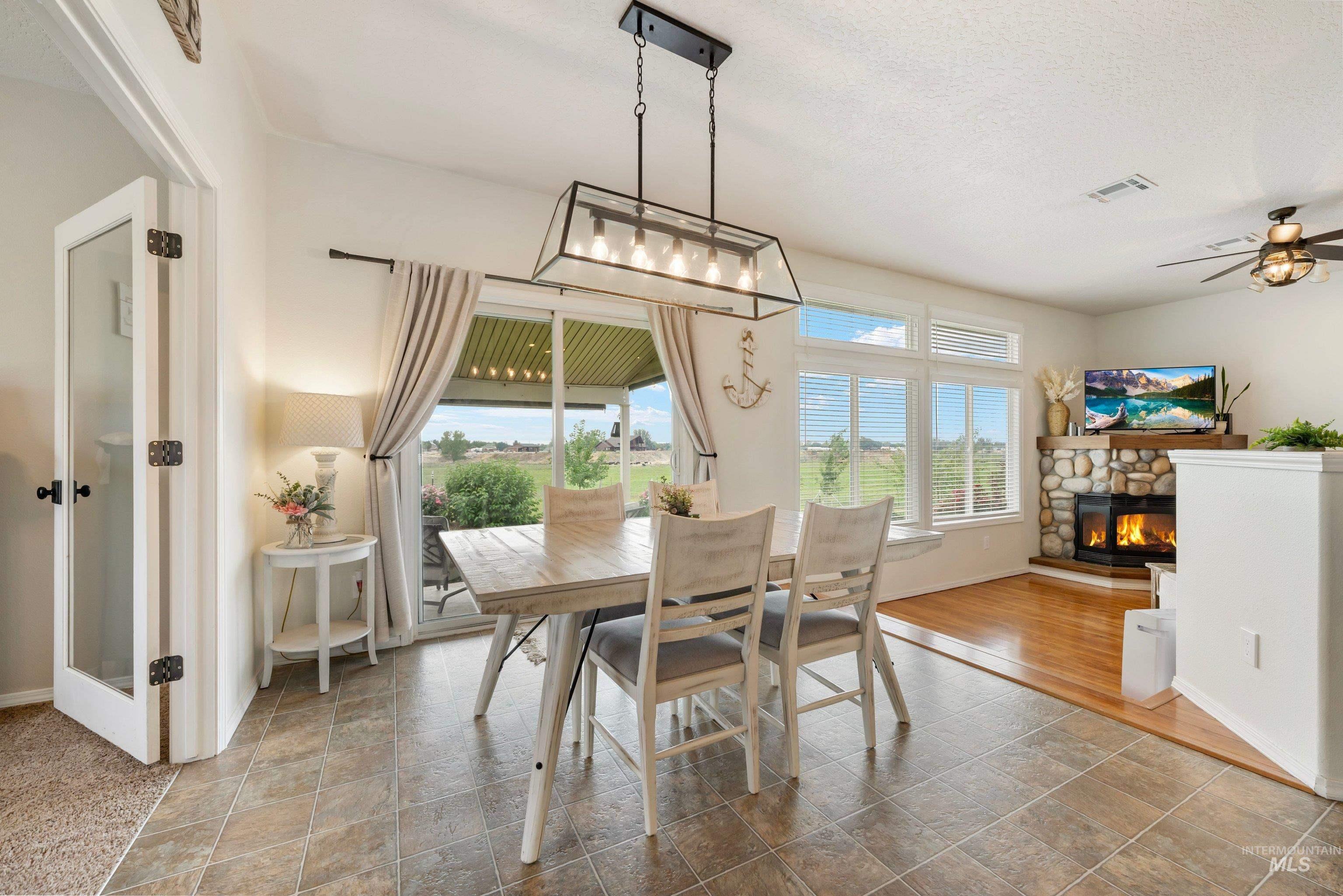 35 S Pit Lane, Nampa, Idaho 83687, 3 Bedrooms, 2 Bathrooms, Residential For Sale, Price $765,000, 98998028