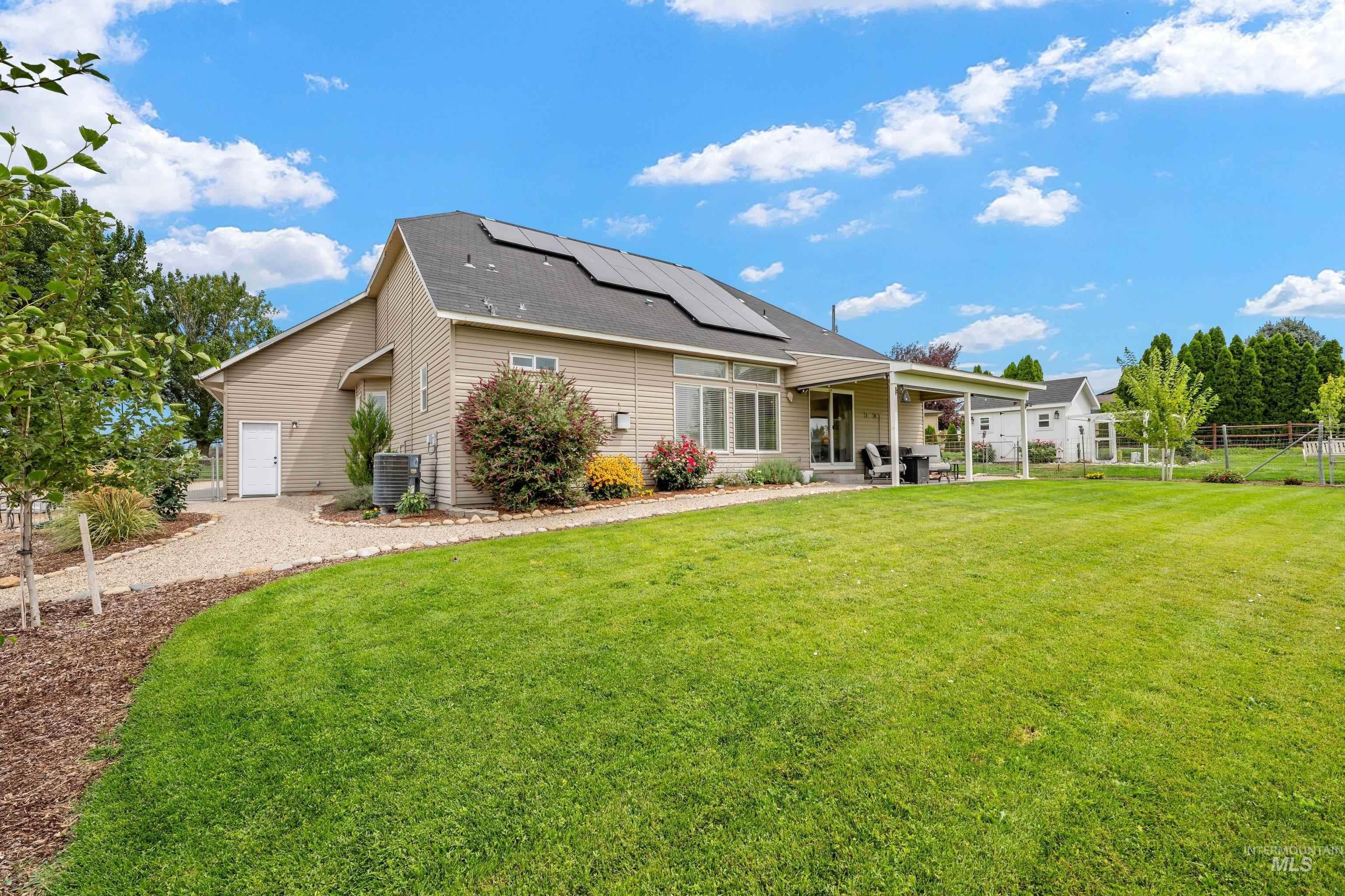 35 S Pit Lane, Nampa, Idaho 83687, 3 Bedrooms, 2 Bathrooms, Residential For Sale, Price $765,000, 98998028