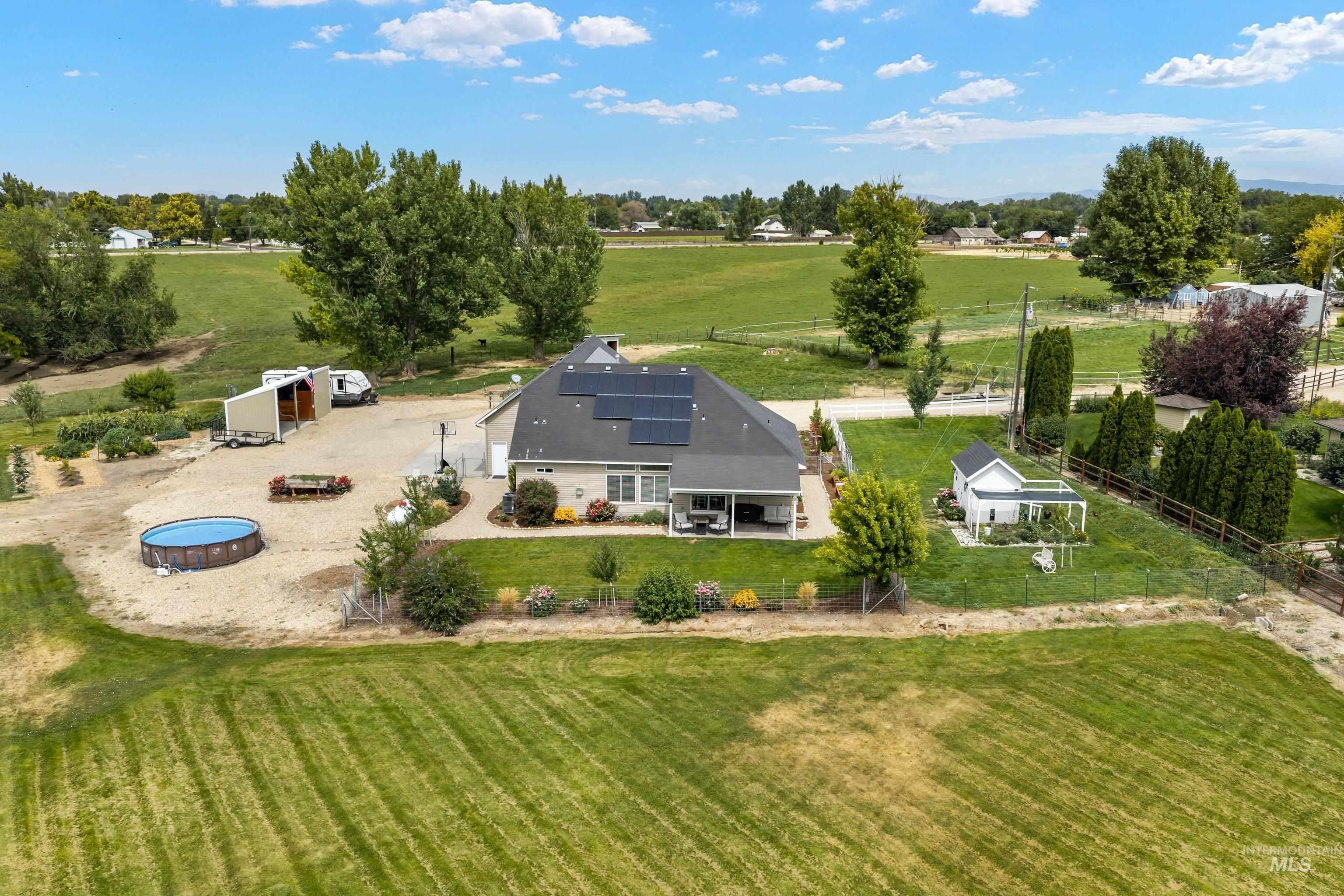 35 S Pit Lane, Nampa, Idaho 83687, 3 Bedrooms, 2 Bathrooms, Residential For Sale, Price $765,000, 98998028