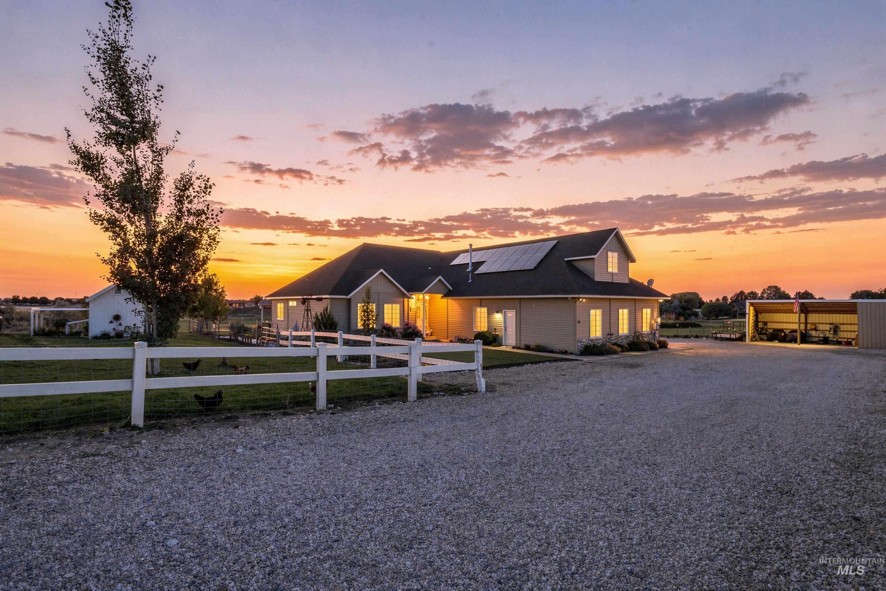 35 S Pit Lane, Nampa, Idaho 83687, 3 Bedrooms, 2 Bathrooms, Residential For Sale, Price $765,000, 98998028