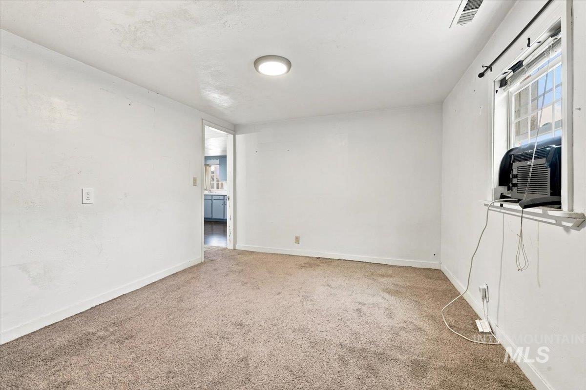 716 N 2nd Ave, Caldwell, Idaho 83605, 2 Bedrooms, 1 Bathroom, Residential For Sale, Price $185,000, 98998030