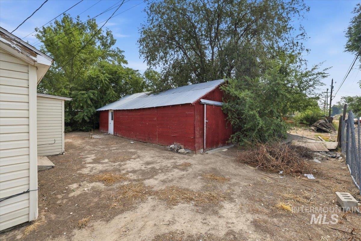 716 N 2nd Ave, Caldwell, Idaho 83605, 2 Bedrooms, 1 Bathroom, Residential For Sale, Price $185,000, 98998030