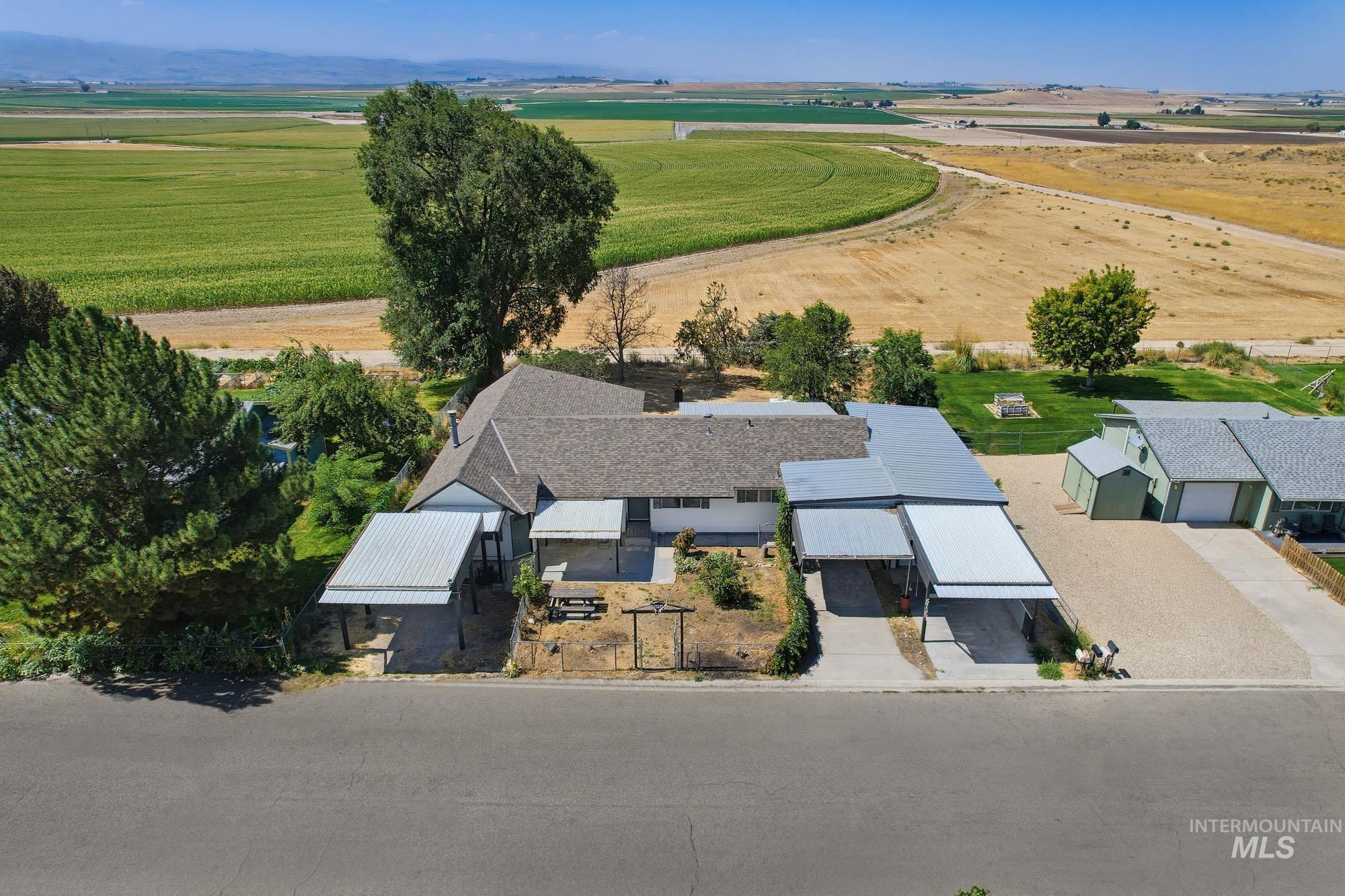 5755 Chuckwagon Rd, Nampa, Idaho 83686, 4 Bedrooms, 2 Bathrooms, Residential For Sale, Price $385,000,MLS 98998032