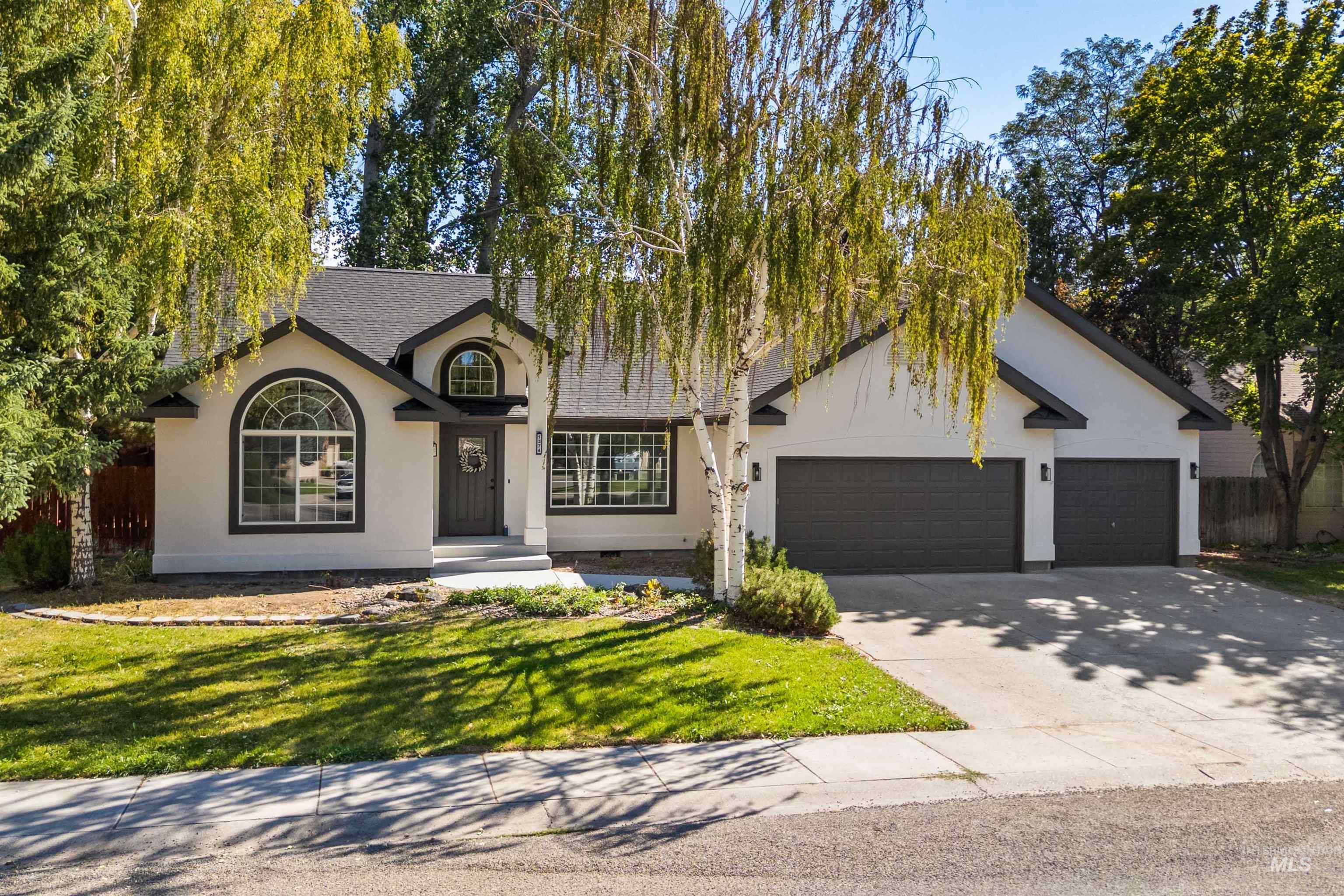 1374 Galena Drive, Twin Falls, Idaho 83301, 4 Bedrooms, 2 Bathrooms, Residential For Sale, Price $499,900,MLS 98998033