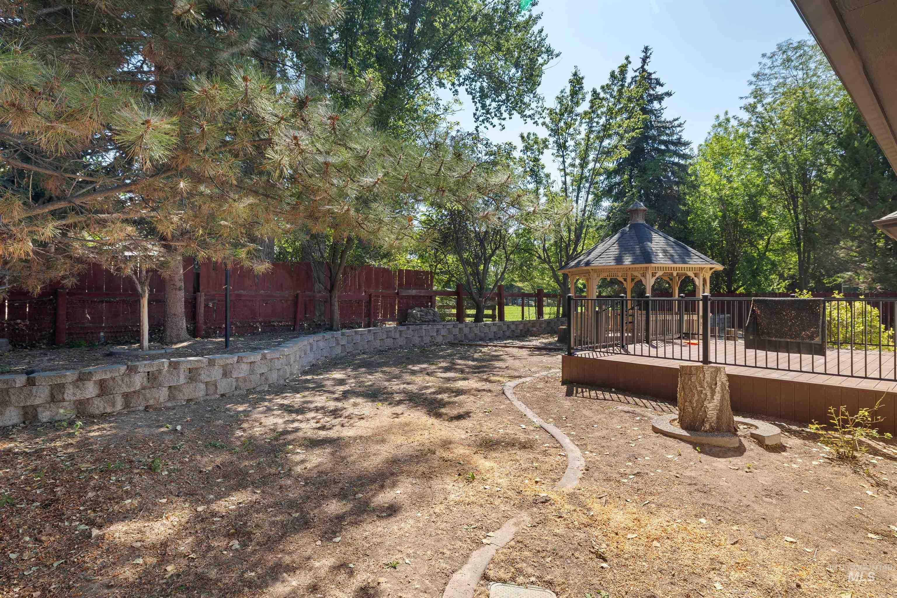 1374 Galena Drive, Twin Falls, Idaho 83301, 4 Bedrooms, 2 Bathrooms, Residential For Sale, Price $499,900,MLS 98998033