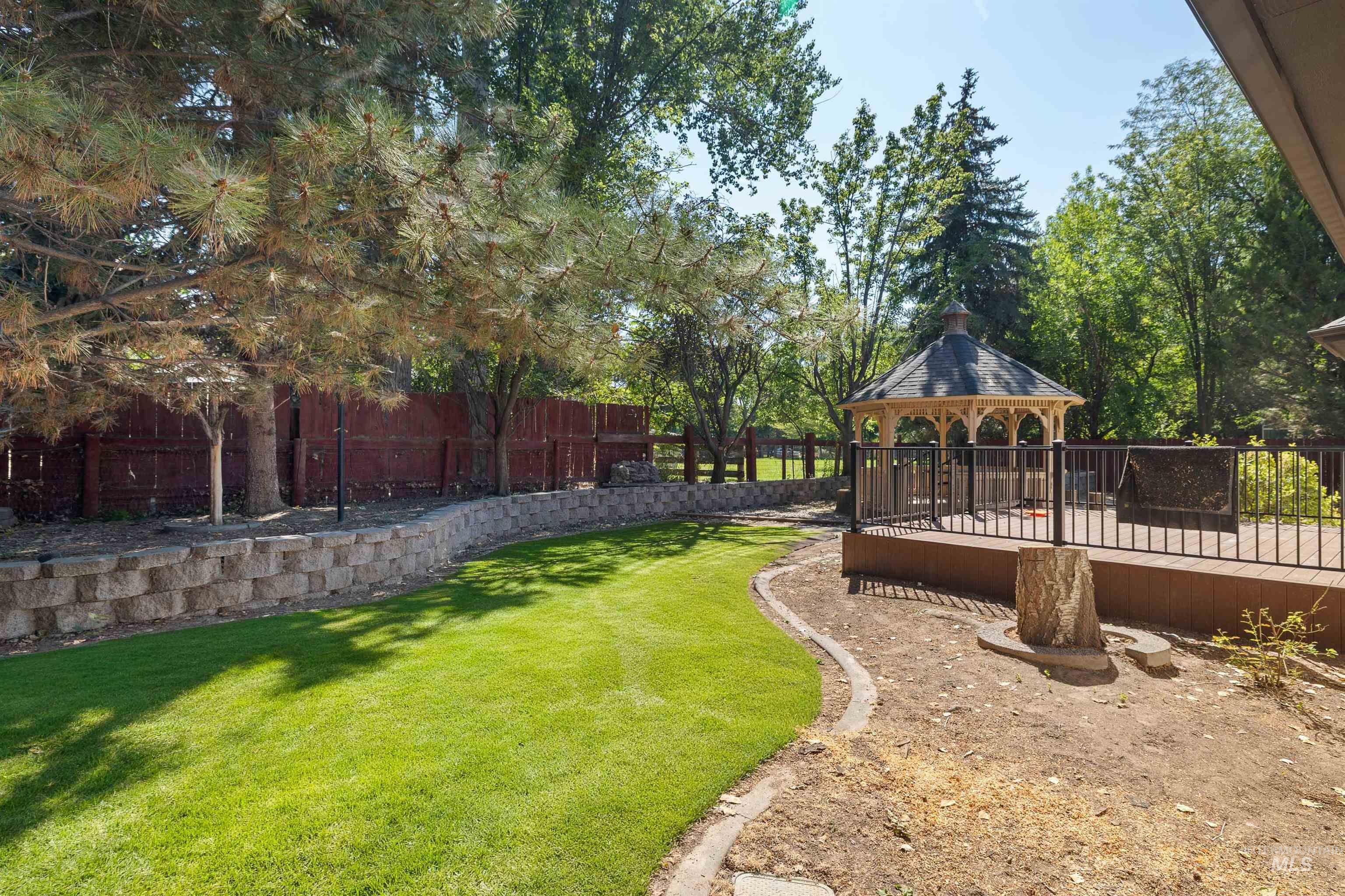 1374 Galena Drive, Twin Falls, Idaho 83301, 4 Bedrooms, 2 Bathrooms, Residential For Sale, Price $499,900,MLS 98998033
