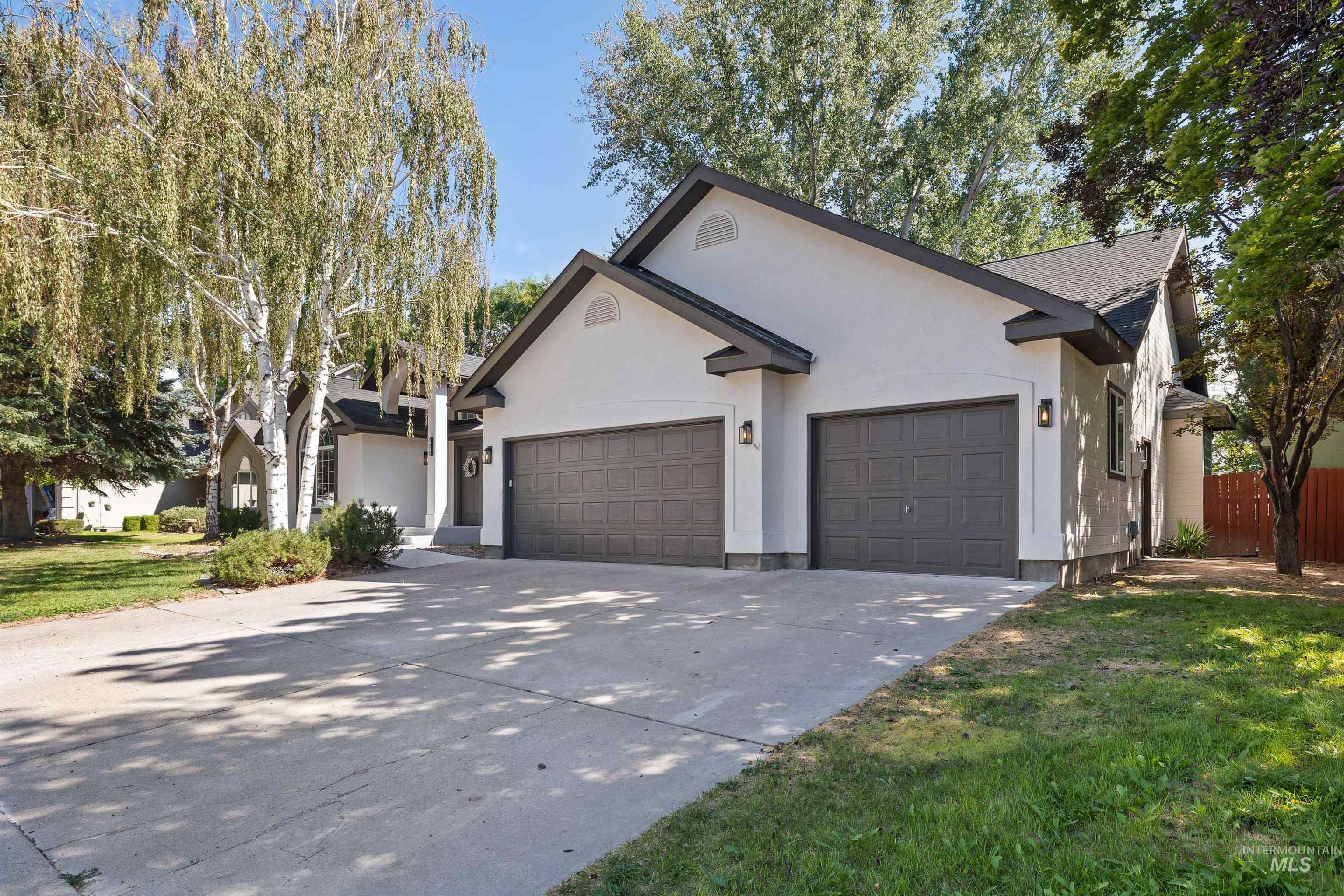 1374 Galena Drive, Twin Falls, Idaho 83301, 4 Bedrooms, 2 Bathrooms, Residential For Sale, Price $499,900,MLS 98998033