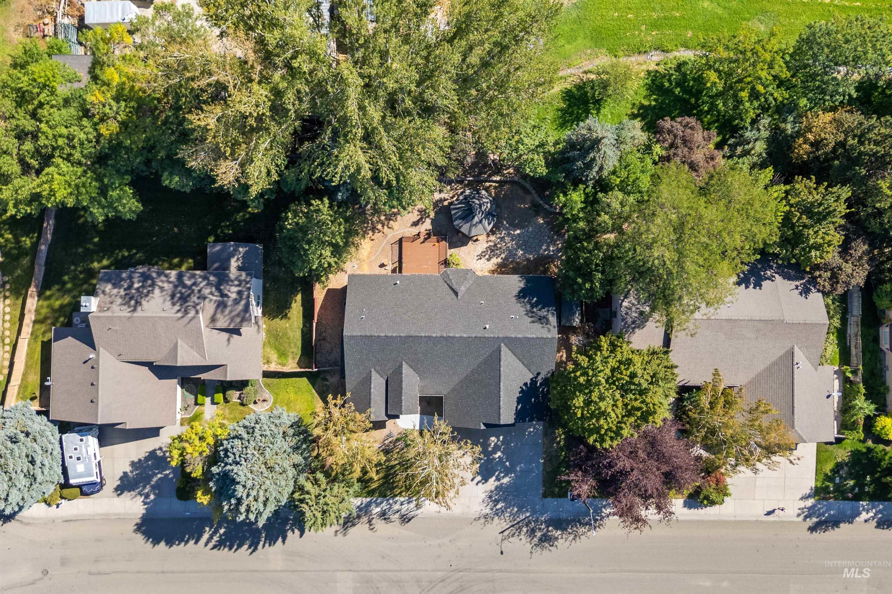 1374 Galena Drive, Twin Falls, Idaho 83301, 4 Bedrooms, 2 Bathrooms, Residential For Sale, Price $499,900,MLS 98998033