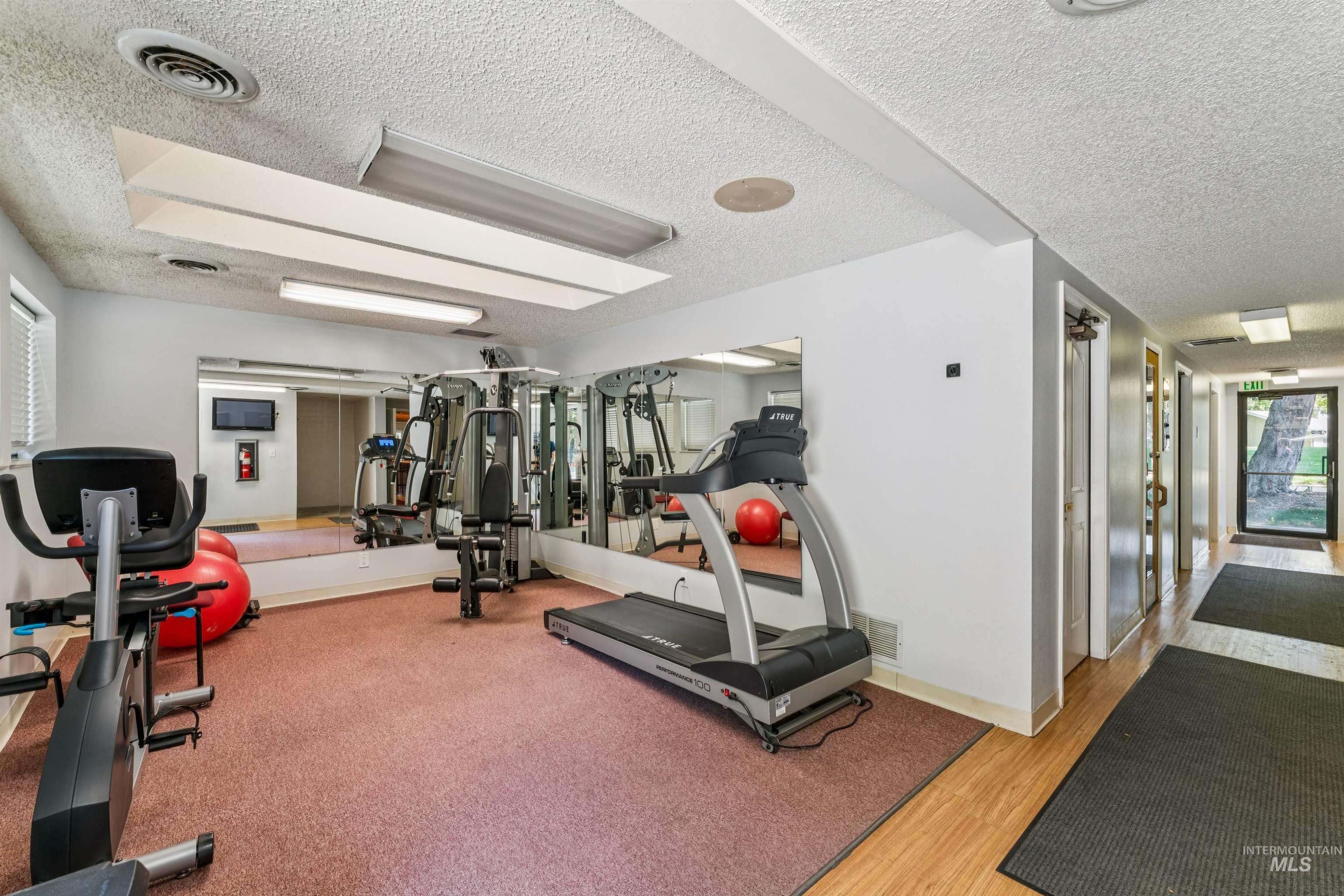 3725 S Gekeler Ln, Boise, Idaho 83706, 1 Bedroom, 1 Bathroom, Residential For Sale, Price $265,000,MLS 98998035