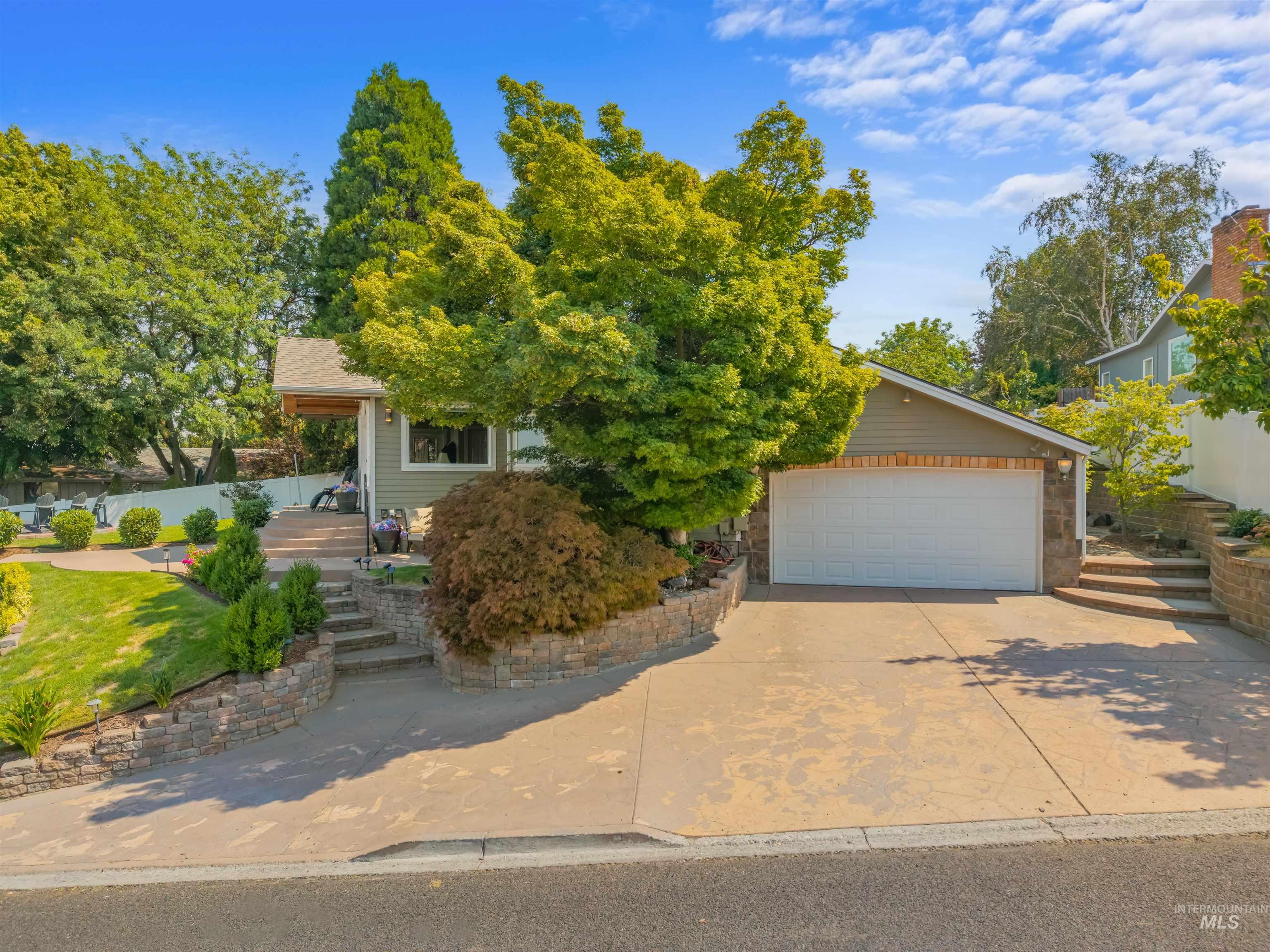 2953 Rivervew Terrace, Lewiston, Idaho 83501, 4 Bedrooms, 4 Bathrooms, Residential For Sale, Price $699,900, 98998038