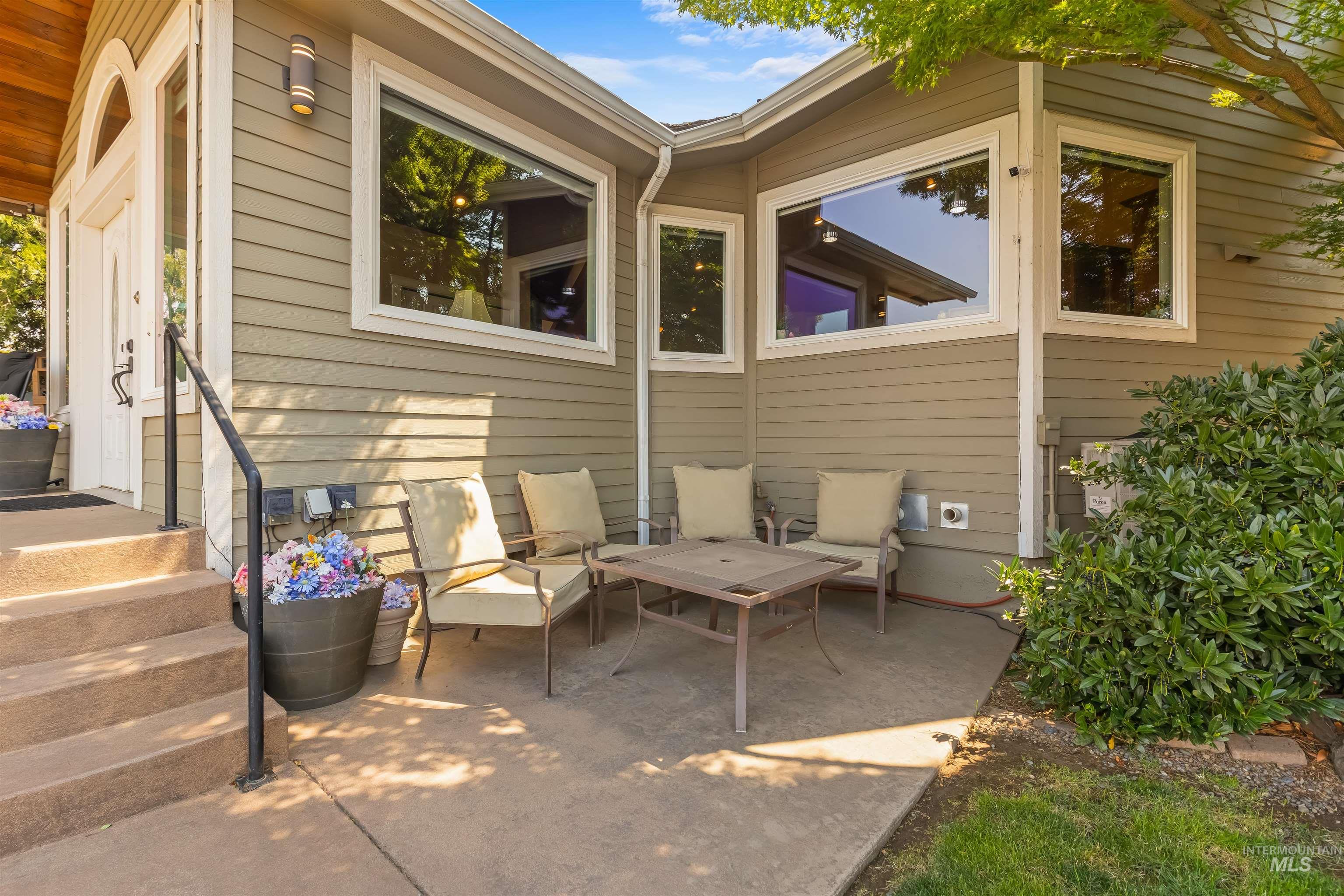 2953 Rivervew Terrace, Lewiston, Idaho 83501, 4 Bedrooms, 4 Bathrooms, Residential For Sale, Price $699,900, 98998038