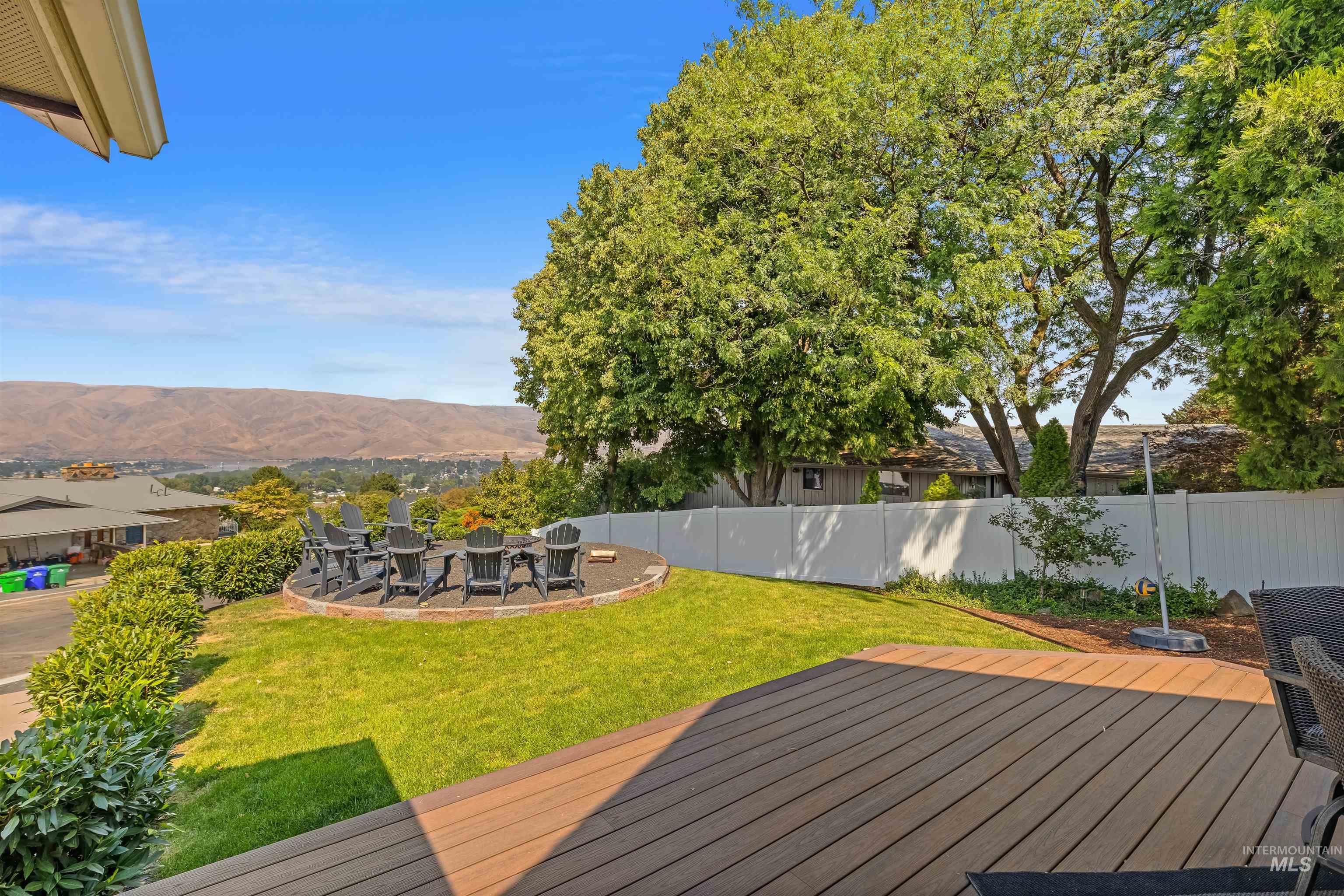 2953 Rivervew Terrace, Lewiston, Idaho 83501, 4 Bedrooms, 4 Bathrooms, Residential For Sale, Price $699,900, 98998038