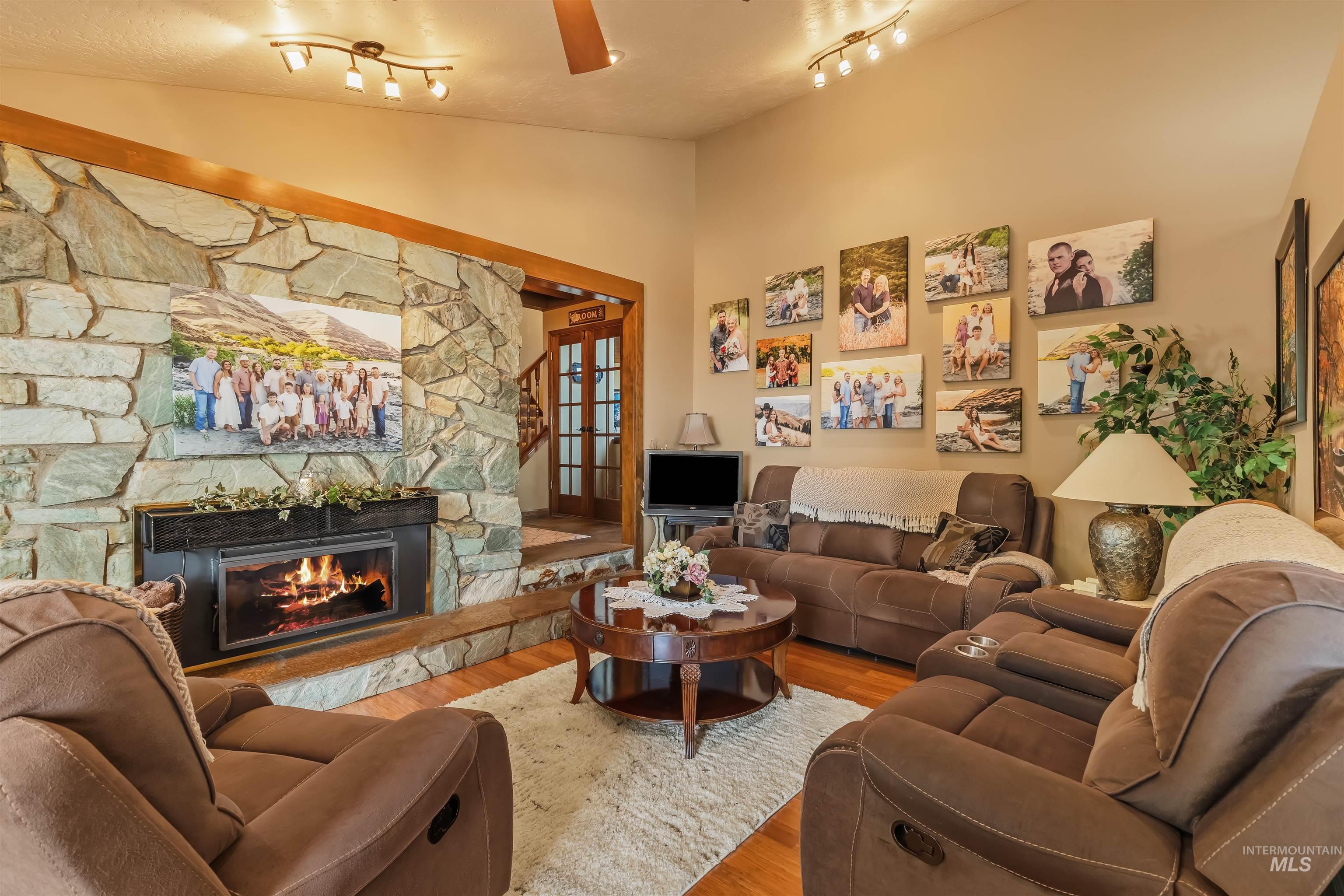 2953 Rivervew Terrace, Lewiston, Idaho 83501, 4 Bedrooms, 4 Bathrooms, Residential For Sale, Price $699,900, 98998038