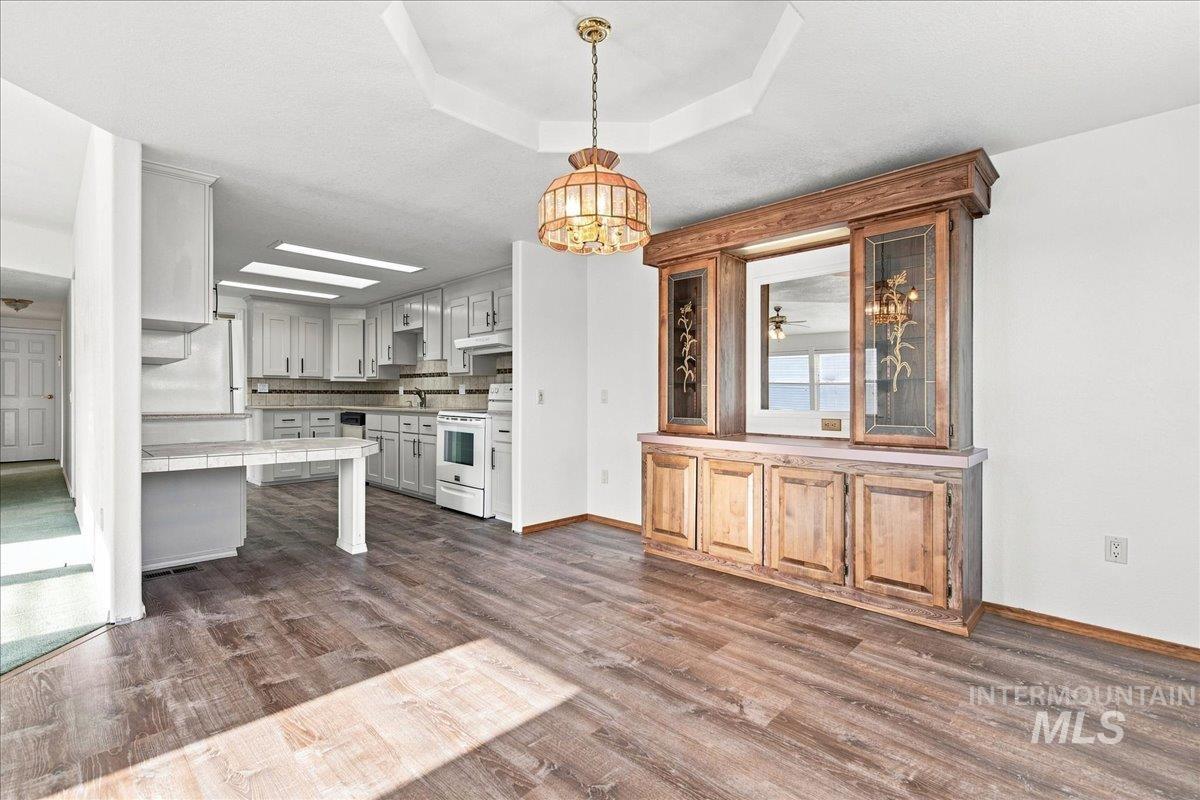 1907 W Flamingo Ave, Nampa, Idaho 83651, 2 Bedrooms, 2 Bathrooms, Residential For Sale, Price $199,900, 98998039