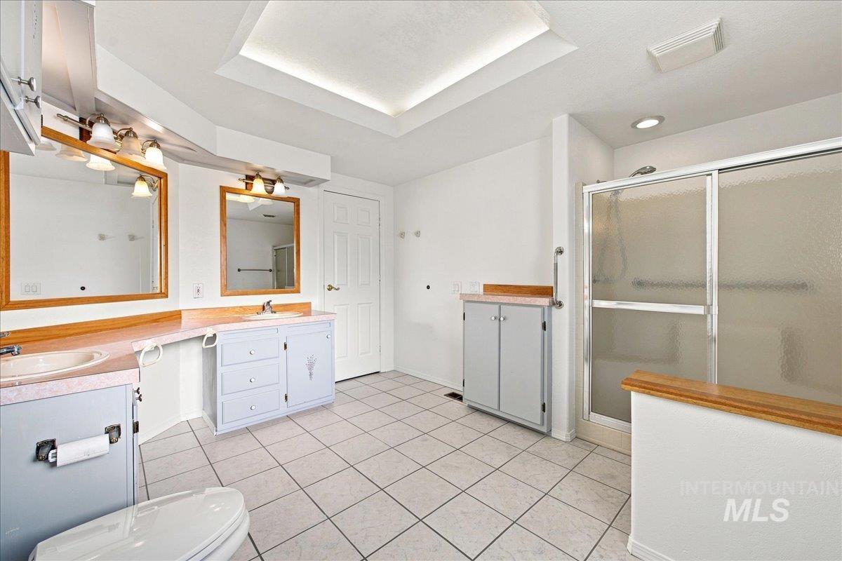 1907 W Flamingo Ave, Nampa, Idaho 83651, 2 Bedrooms, 2 Bathrooms, Residential For Sale, Price $199,900, 98998039