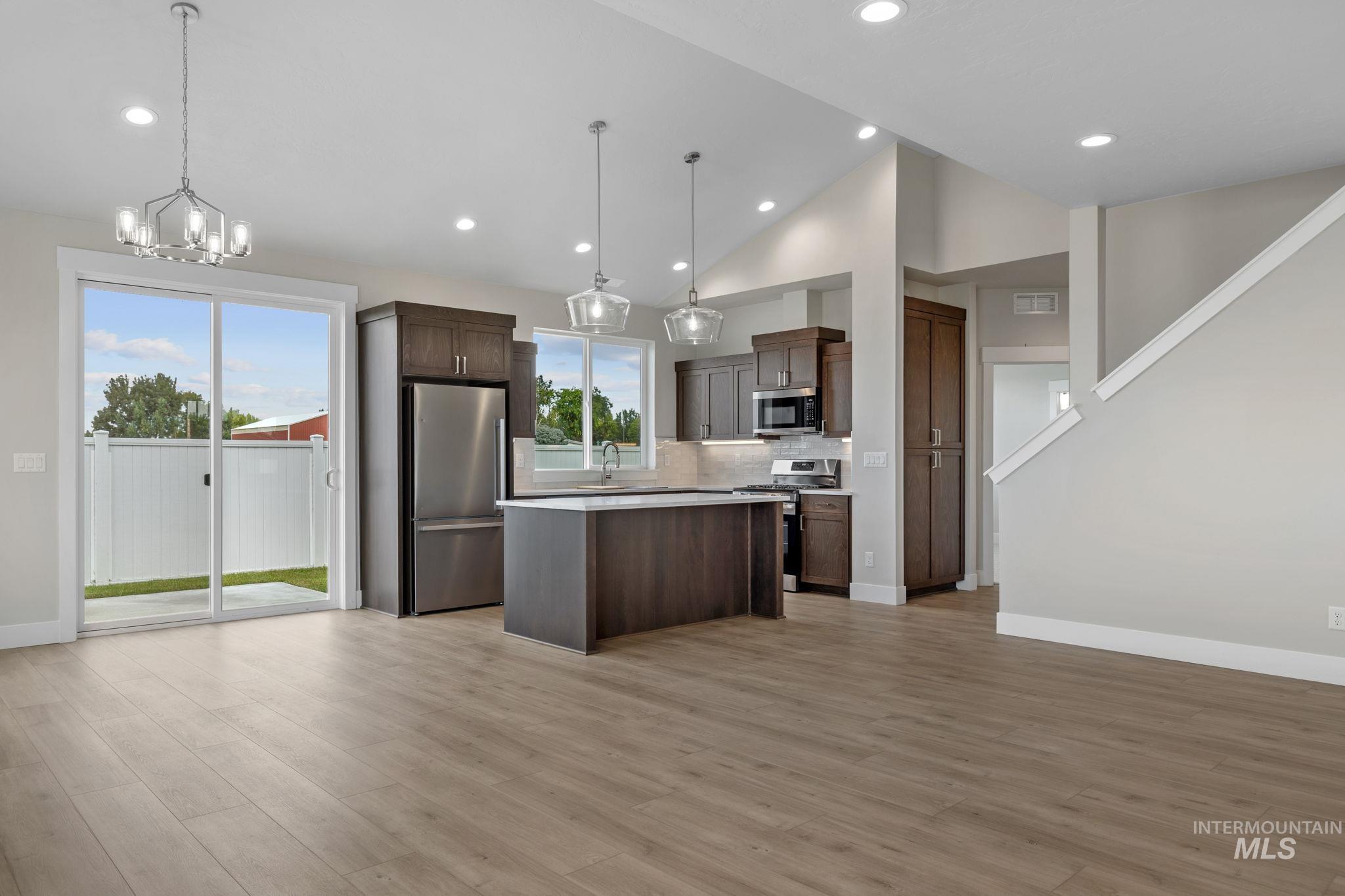 106 W Allspice Ct, Kuna, Idaho 83634, 5 Bedrooms, 3.5 Bathrooms, Residential For Sale, Price $539,900,MLS 98998043