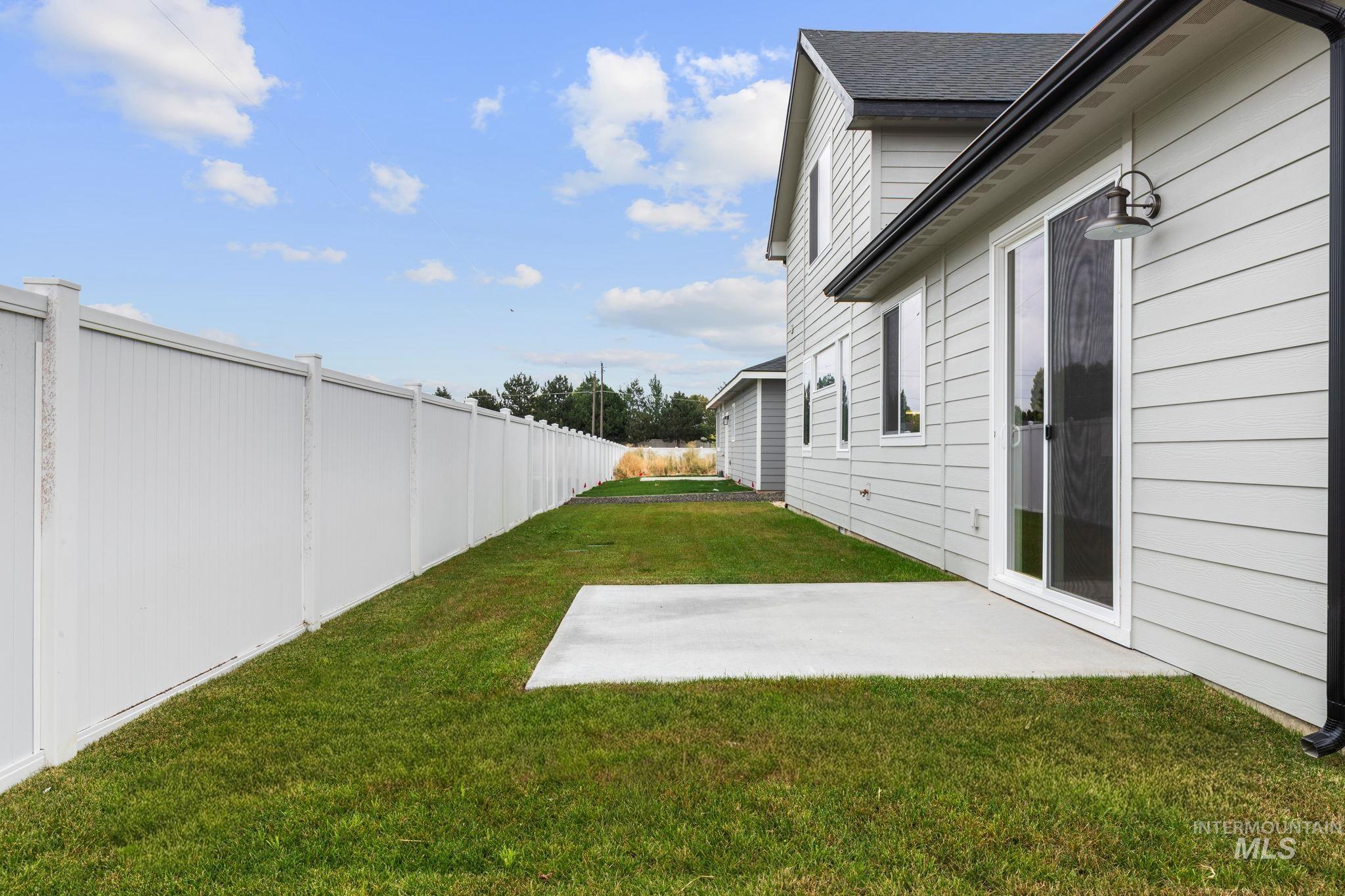 106 W Allspice Ct, Kuna, Idaho 83634, 5 Bedrooms, 3.5 Bathrooms, Residential For Sale, Price $539,900,MLS 98998043