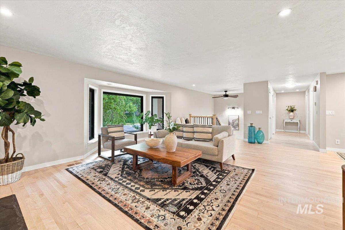 5203 N Sorrento Dr, Boise, Idaho 83704, 4 Bedrooms, 3 Bathrooms, Residential For Sale, Price $849,900, 98998044