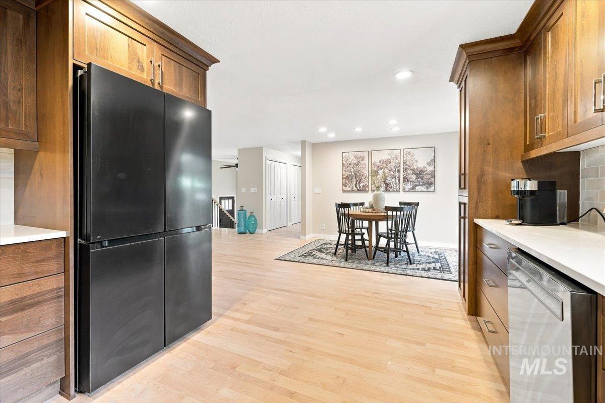 5203 N Sorrento Dr, Boise, Idaho 83704, 4 Bedrooms, 3 Bathrooms, Residential For Sale, Price $849,900, 98998044