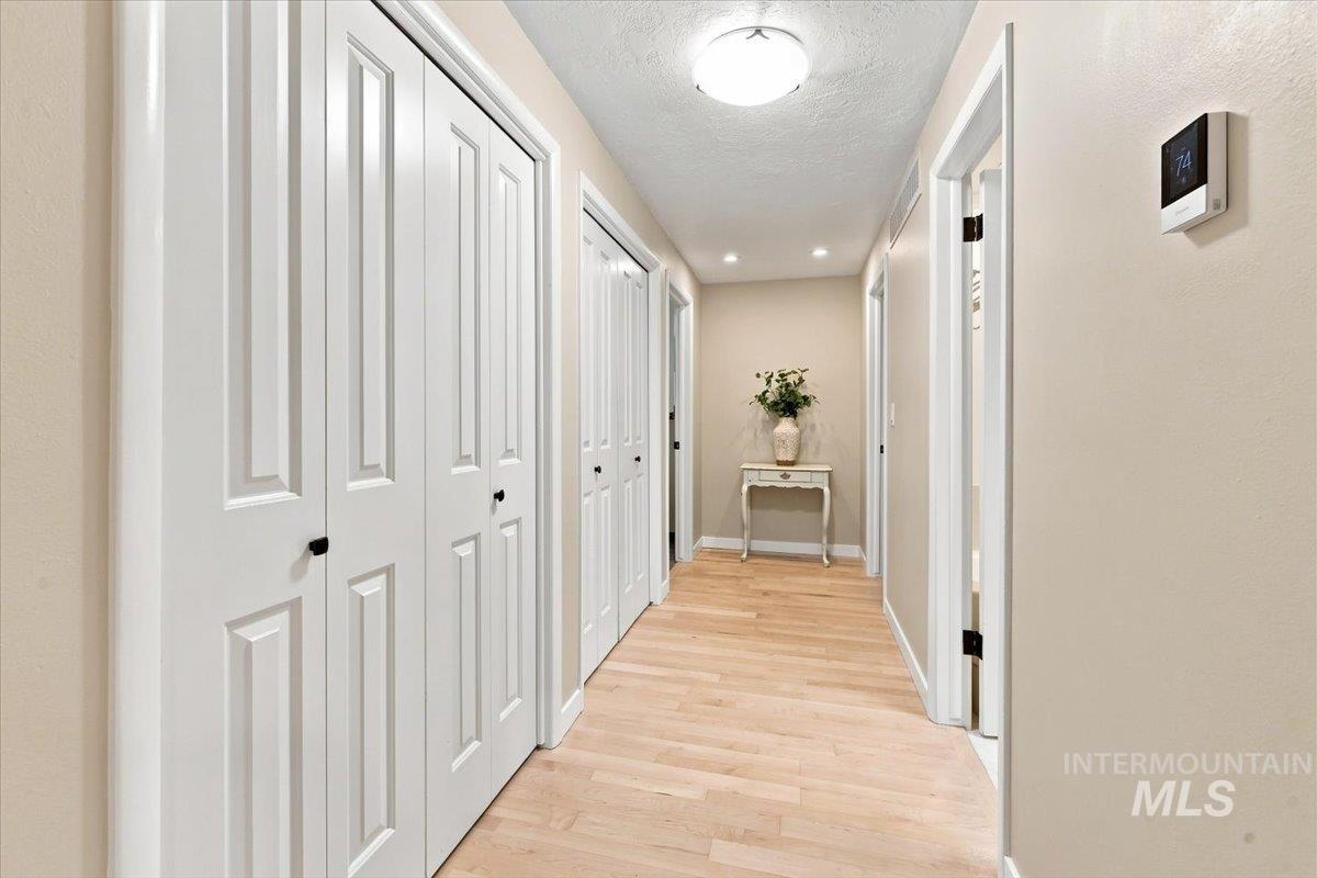 5203 N Sorrento Dr, Boise, Idaho 83704, 4 Bedrooms, 3 Bathrooms, Residential For Sale, Price $849,900, 98998044