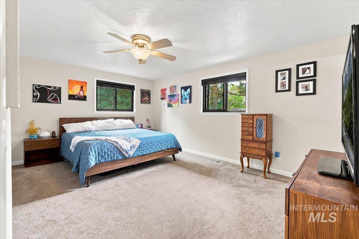 5203 N Sorrento Dr, Boise, Idaho 83704, 4 Bedrooms, 3 Bathrooms, Residential For Sale, Price $849,900, 98998044