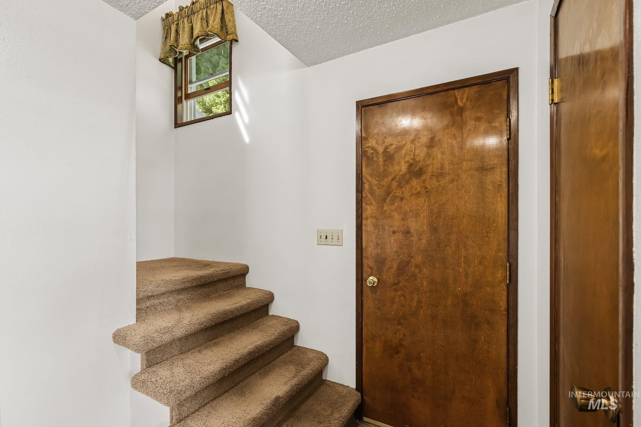 514 Stover Dr, Pierce, Idaho 83546, 3 Bedrooms, 3 Bathrooms, Residential For Sale, Price $379,000,MLS 98998045
