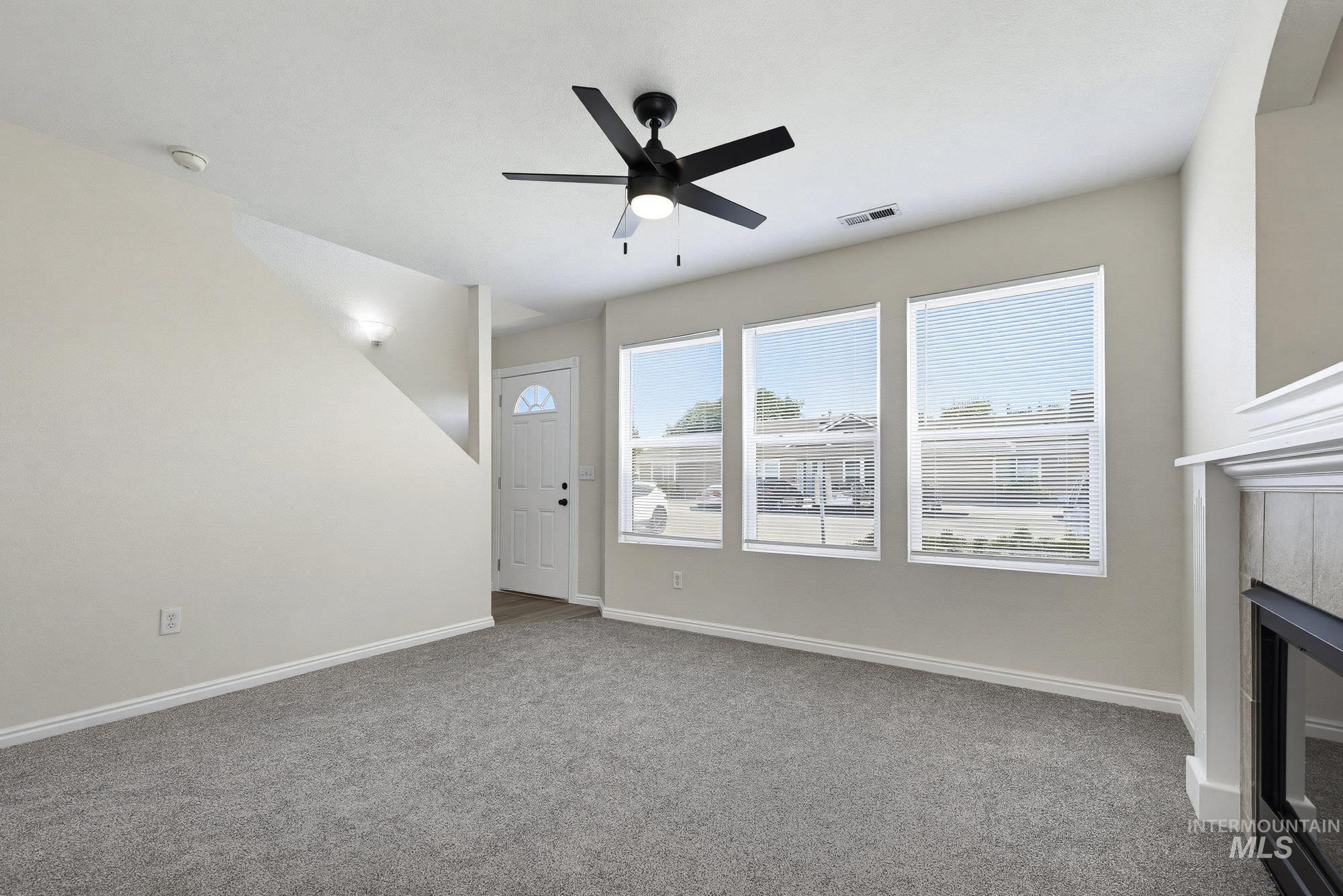 16921 N Pamela Loop, Nampa, Idaho 83651, 2 Bedrooms, 2 Bathrooms, Residential Income For Sale, Price $825,000,MLS 98998046