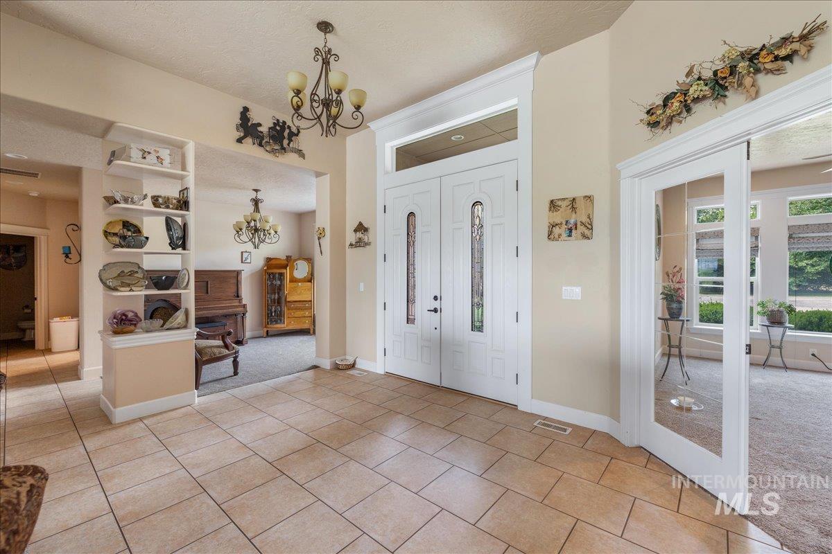 3134 N Merlot Place, Star, Idaho 83669, 4 Bedrooms, 3.5 Bathrooms, Residential For Sale, Price $1,100,000,MLS 98998050