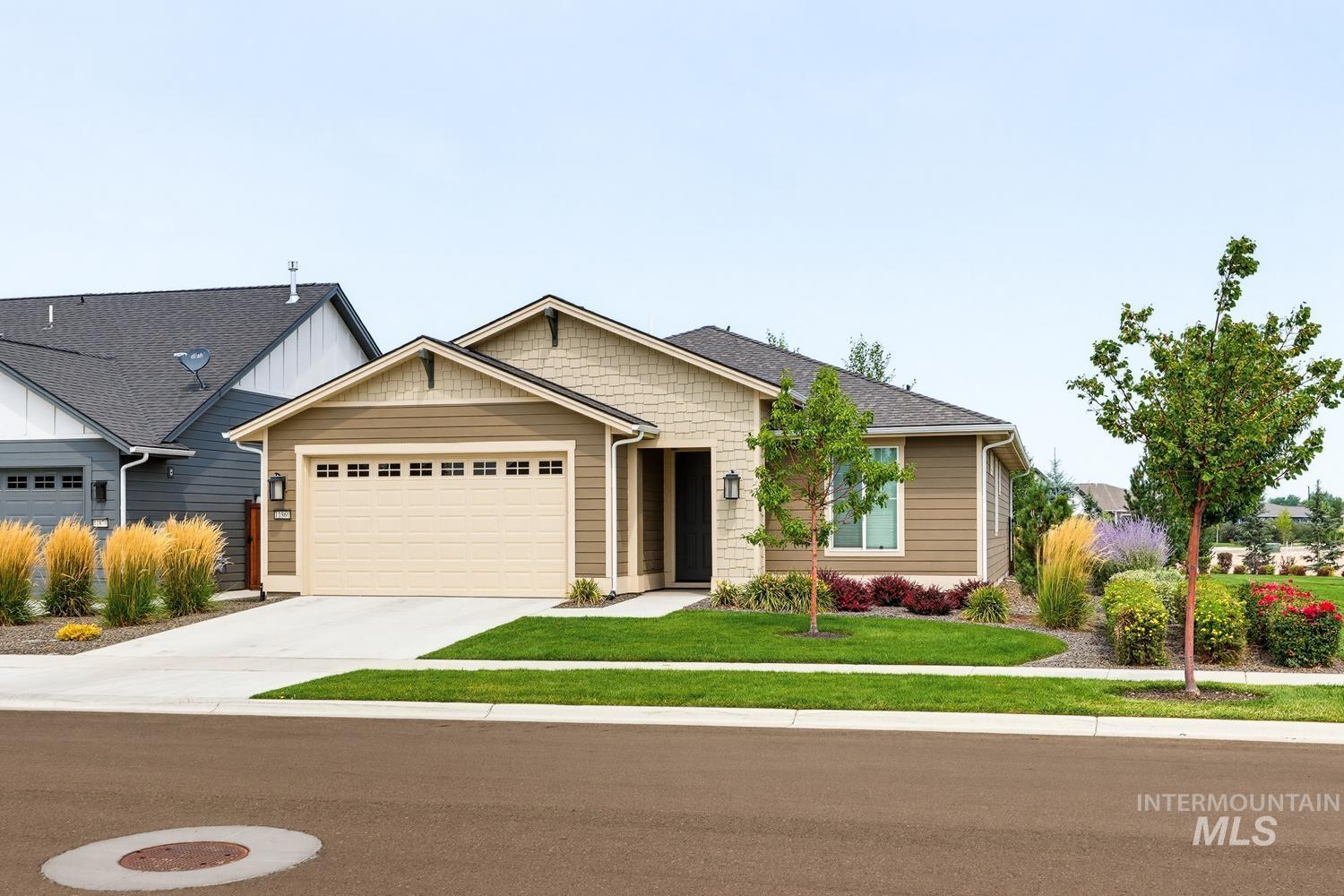 11860 W Wellness Ln, Kuna, Idaho 83634, 2 Bedrooms, 2 Bathrooms, Residential For Sale, Price $535,000,MLS 98998053