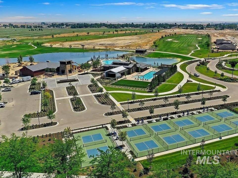 11860 W Wellness Ln, Kuna, Idaho 83634, 2 Bedrooms, 2 Bathrooms, Residential For Sale, Price $535,000,MLS 98998053