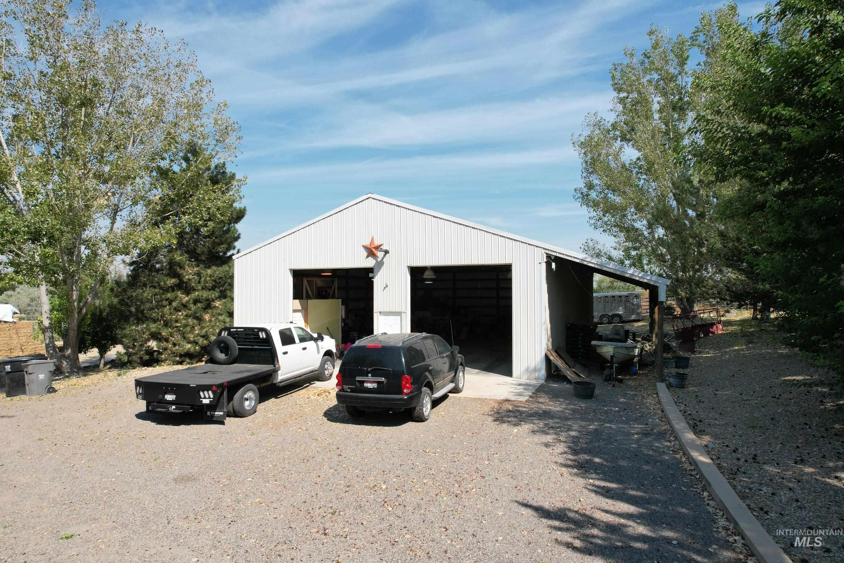 3237 Purdom Lane, Homedale, Idaho 83628, 4 Bedrooms, 4.5 Bathrooms, Residential For Sale, Price $2,599,000,MLS 98998057