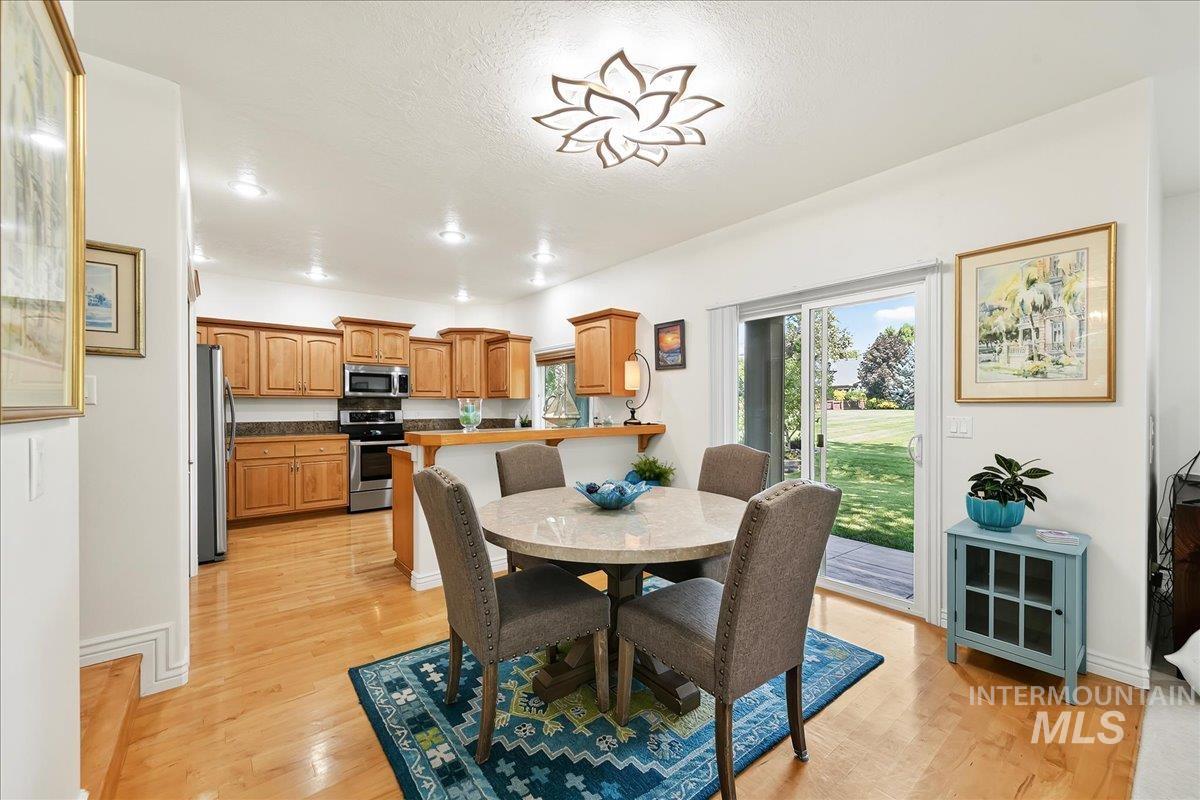 3454 S Shortleaf Ave., Boise, Idaho 83716, 3 Bedrooms, 3.5 Bathrooms, Residential For Sale, Price $995,000,MLS 98998058