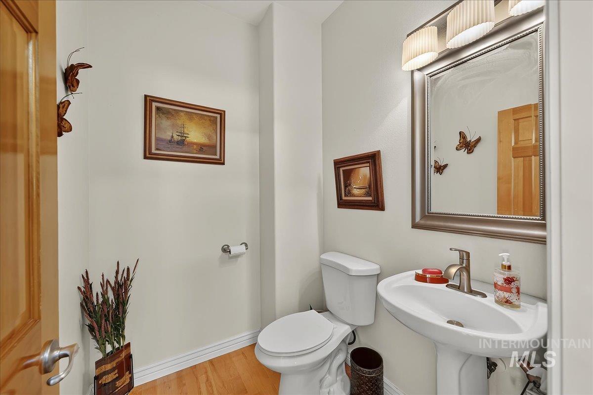 3454 S Shortleaf Ave., Boise, Idaho 83716, 3 Bedrooms, 3.5 Bathrooms, Residential For Sale, Price $995,000,MLS 98998058