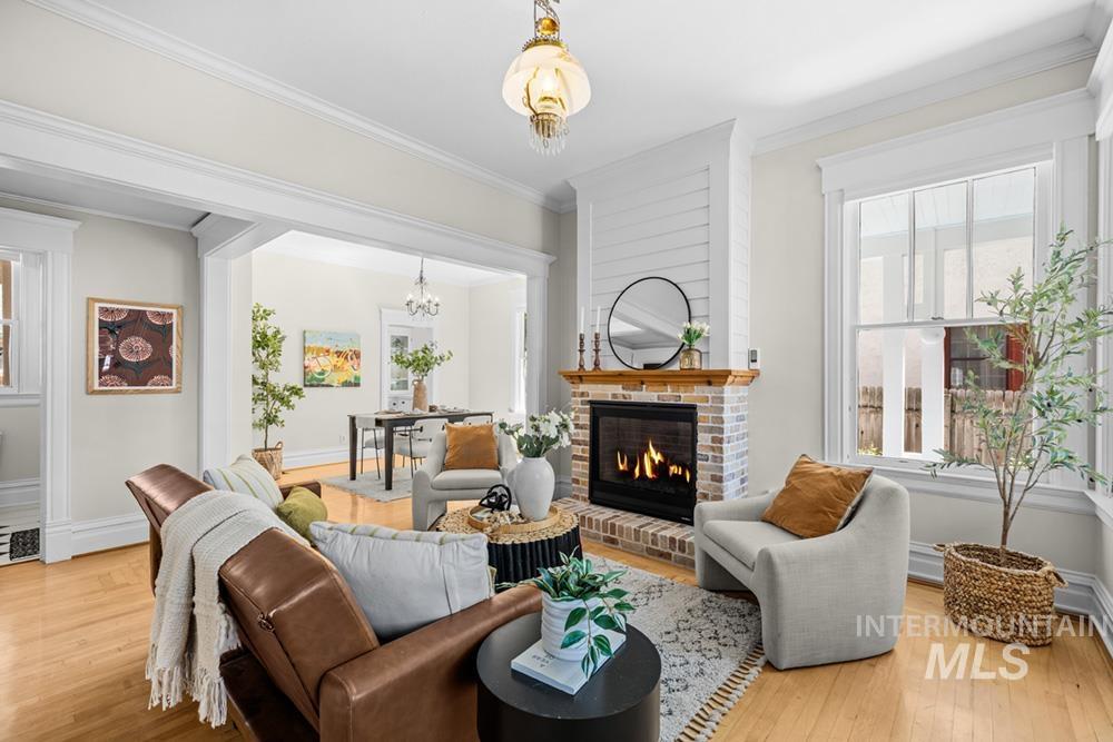 1310 N 7th St, Boise, Idaho 83702, 2 Bedrooms, 1 Bathroom, Residential For Sale, Price $628,000, 98998059