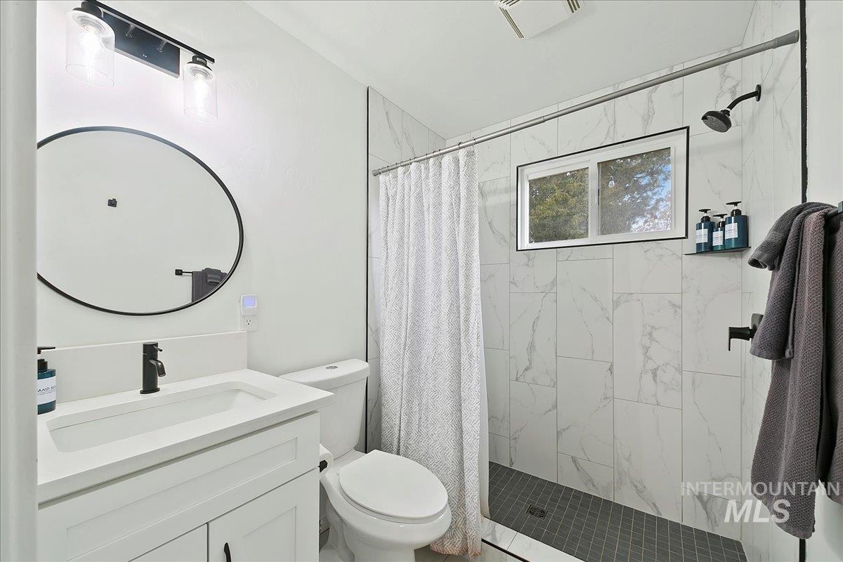 515 S 15th Street, Boise, Idaho 83702, 3 Bedrooms, 2.5 Bathrooms, Residential For Sale, Price $545,600,MLS 98998060