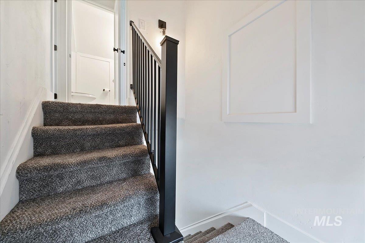 515 S 15th Street, Boise, Idaho 83702, 3 Bedrooms, 2.5 Bathrooms, Residential For Sale, Price $545,600,MLS 98998060