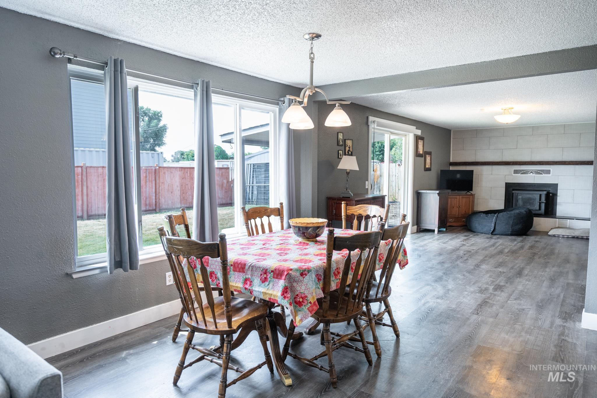 2496 SW 2nd Ave, Ontario, Oregon 97914, 4 Bedrooms, 3 Bathrooms, Residential For Sale, Price $359,000,MLS 98998061