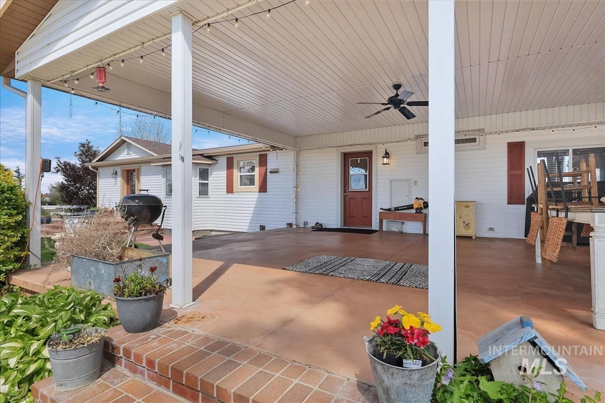 7590 Elko Lane, Middleton, Idaho 83669, 3 Bedrooms, 2 Bathrooms, Residential For Sale, Price $1,199,000, 98998062