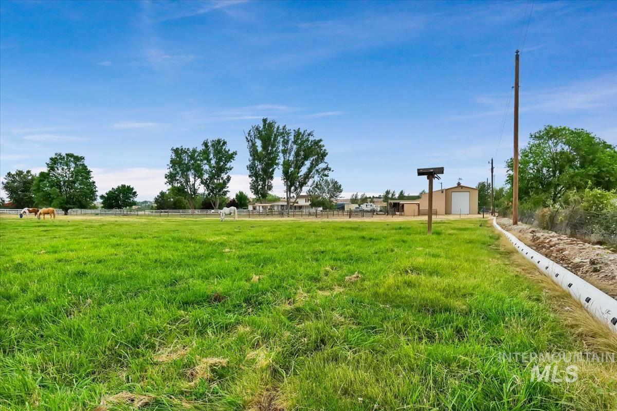 7590 Elko Lane, Middleton, Idaho 83669, 3 Bedrooms, 2 Bathrooms, Residential For Sale, Price $1,199,000, 98998062